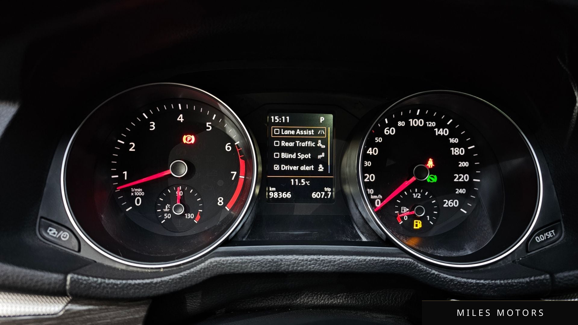 Volkswagen Passat 2018 — миниатюра 8