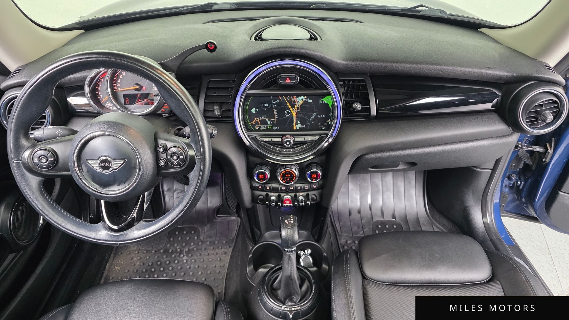 MINI Cooper 2017 — миниатюра 7