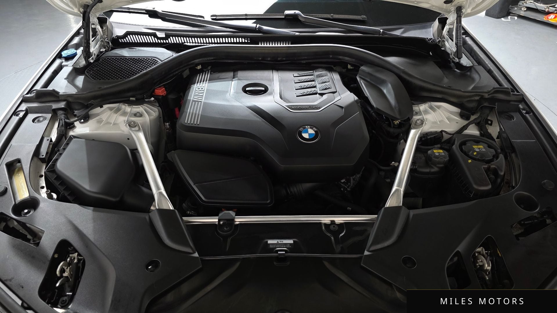 BMW 5시리즈 (G30) 2022 — миниатюра 5