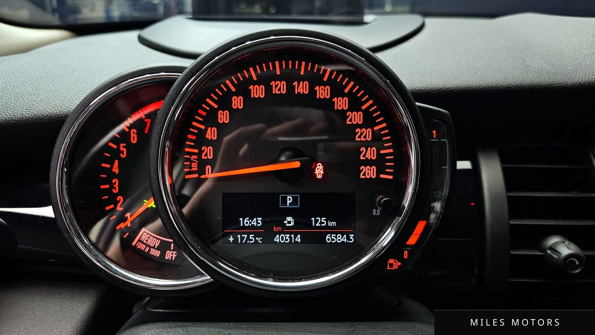 MINI 쿠퍼 2018 — миниатюра 8