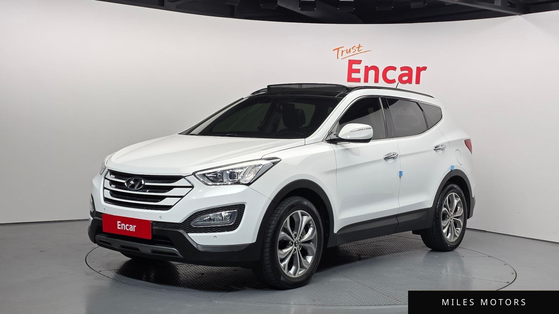 Hyundai Santafe 2013 — фото 1 из 12