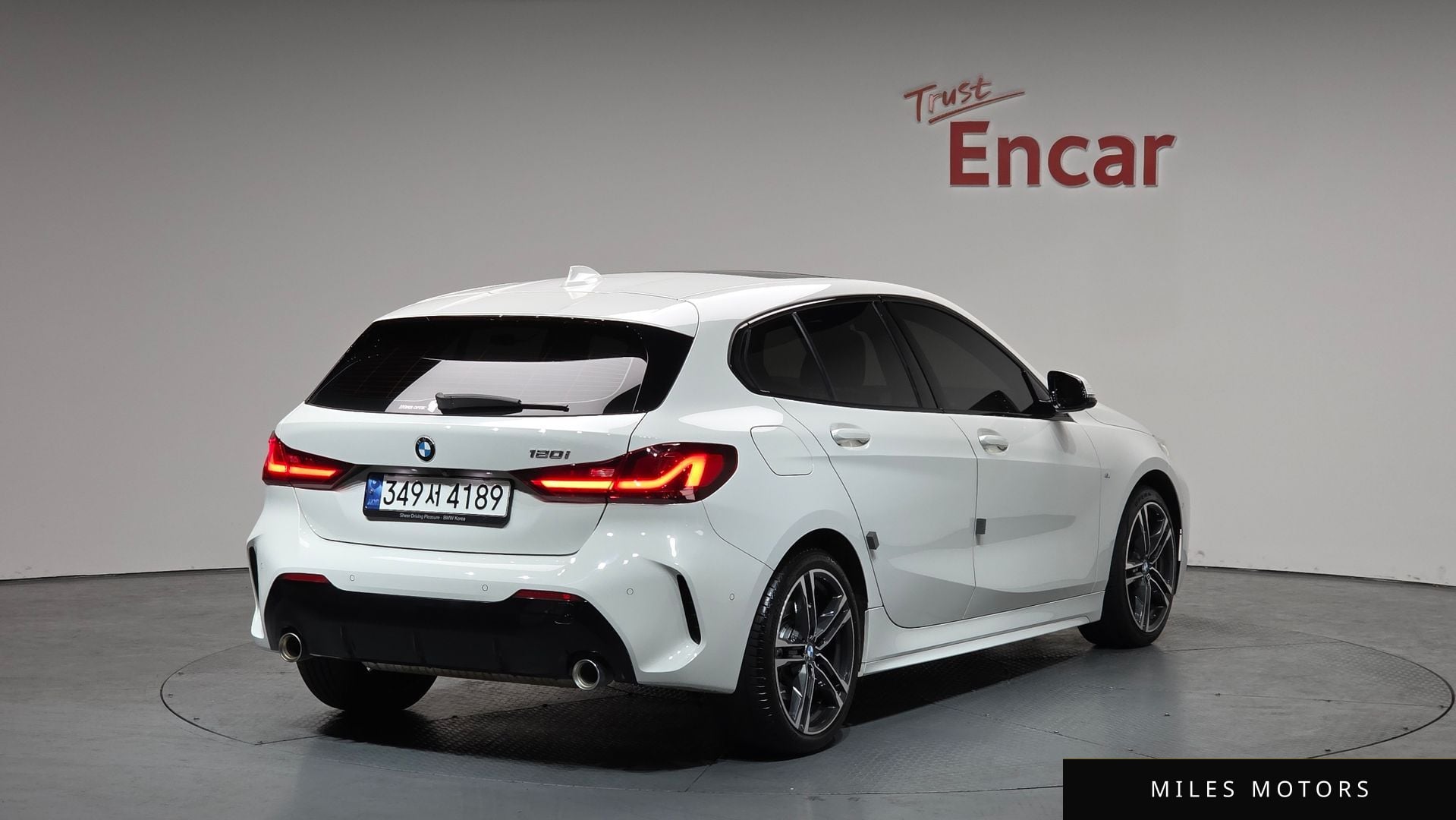 BMW 1 Series (F40) 2023 — миниатюра 2