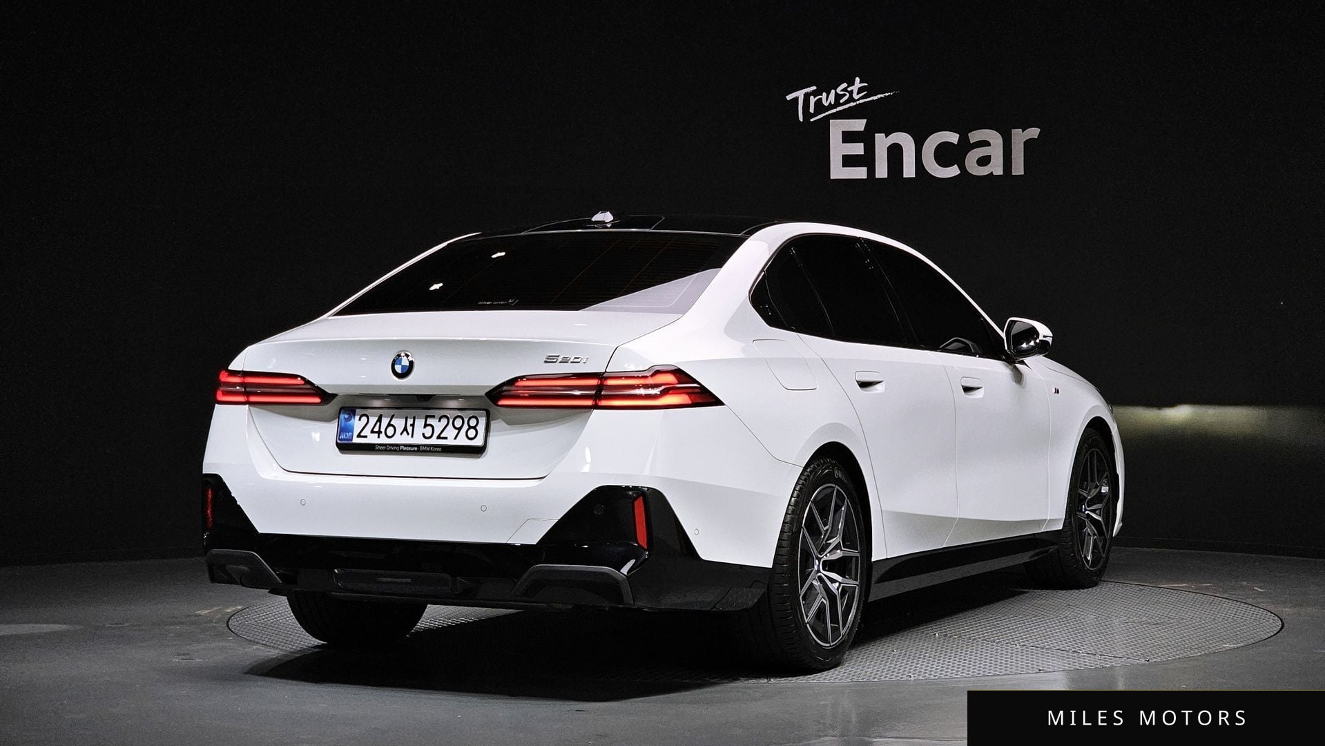 BMW 5시리즈 (G60) 2025 — миниатюра 2