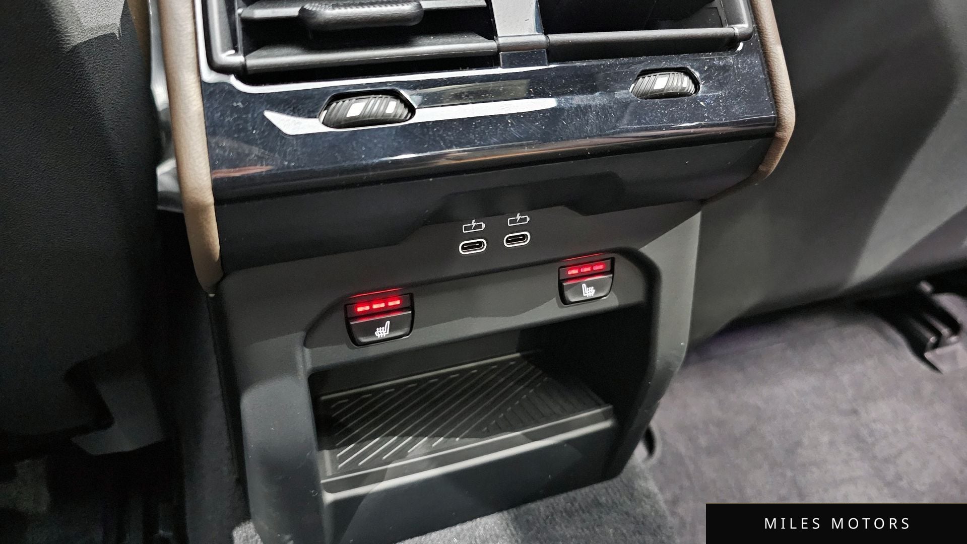 BMW 5시리즈 (G60) 2025 — миниатюра 18