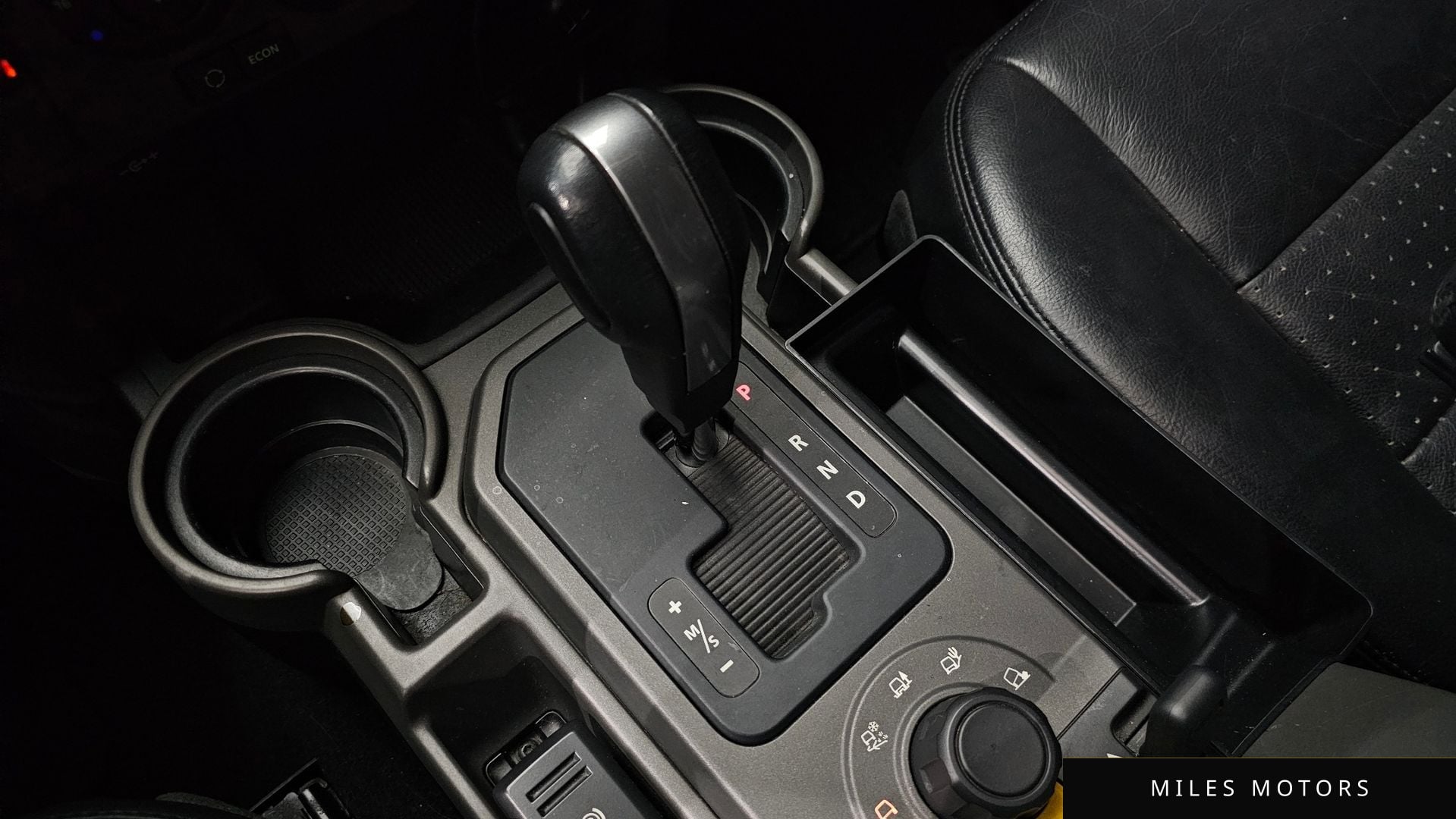 Land Rover Discovery 2006 — миниатюра 9