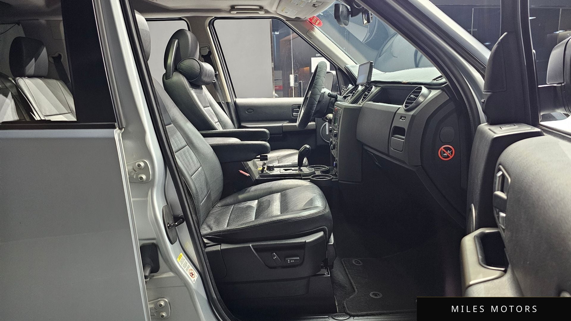 Land Rover Discovery 2006 — миниатюра 10