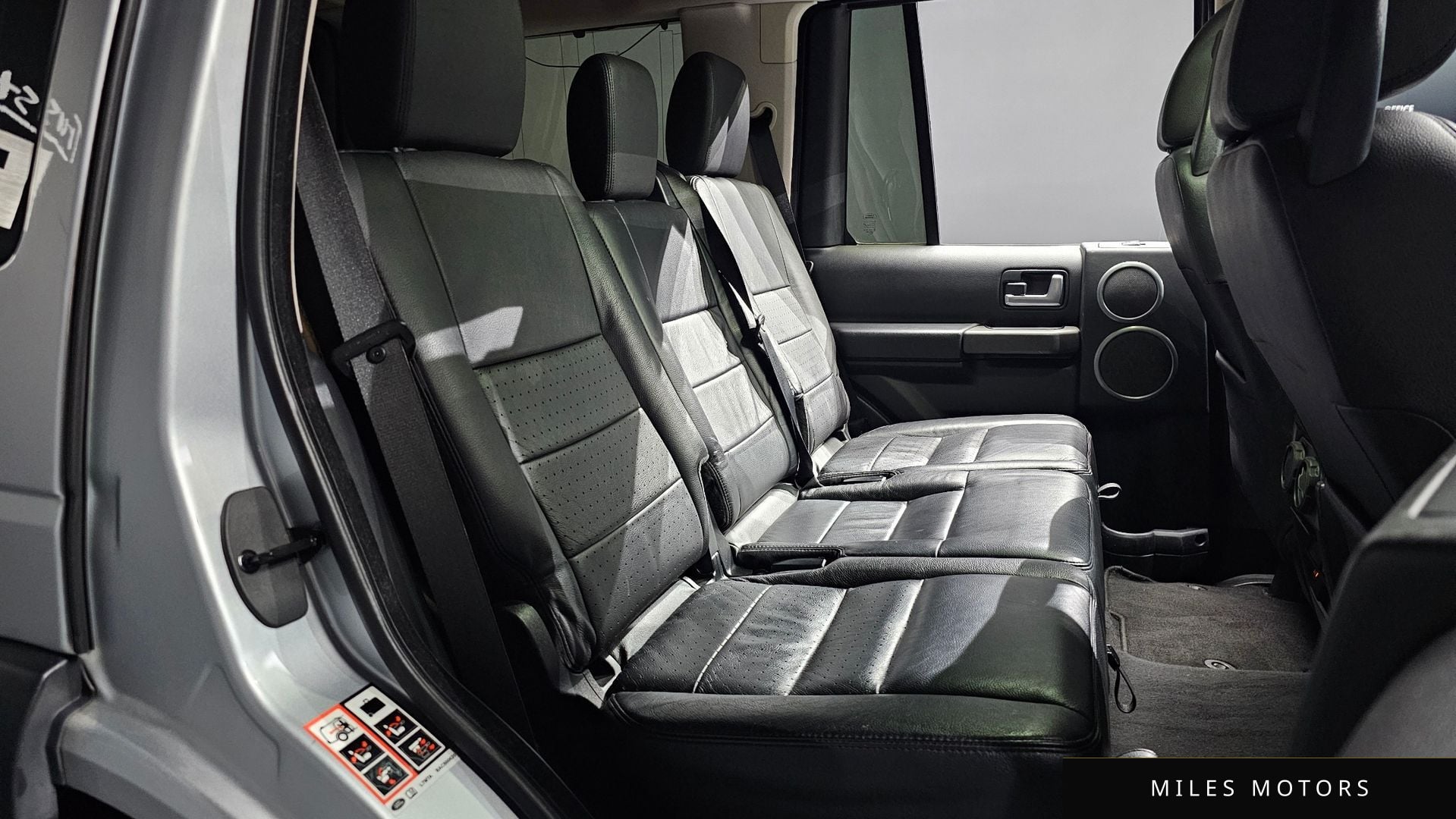 Land Rover Discovery 2006 — миниатюра 12