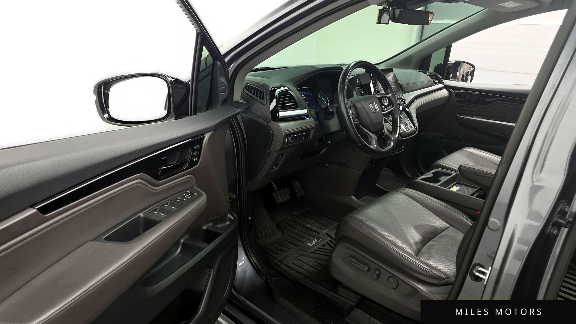 Honda 오딧세이 2018 — миниатюра 10