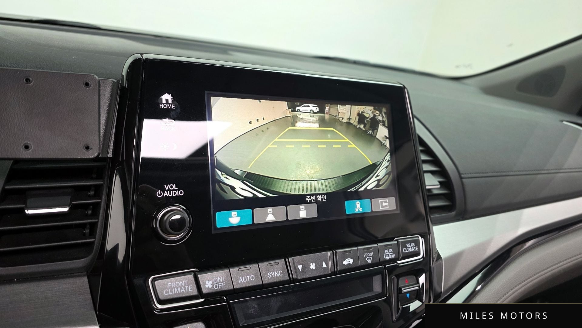 Honda 오딧세이 2018 — миниатюра 15