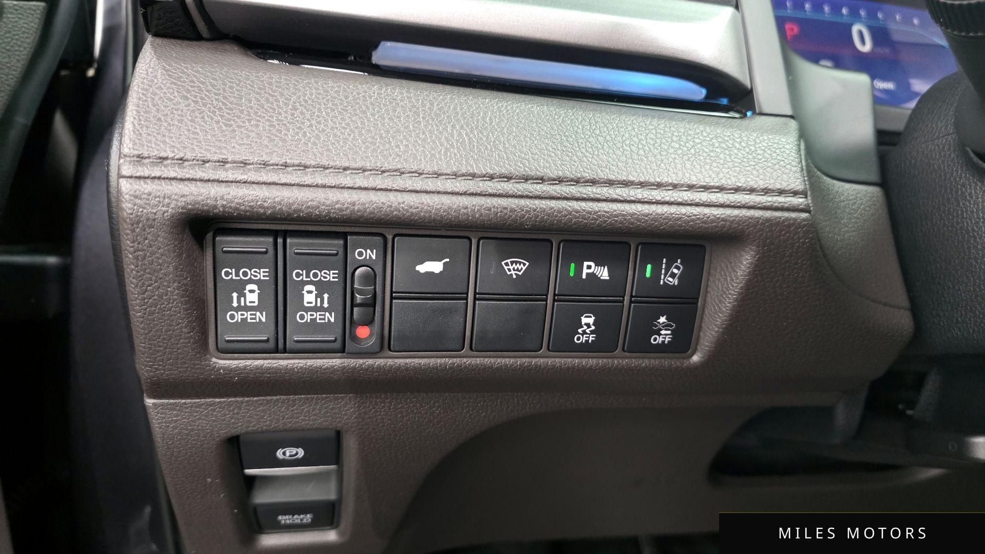 Honda 오딧세이 2018 — миниатюра 17