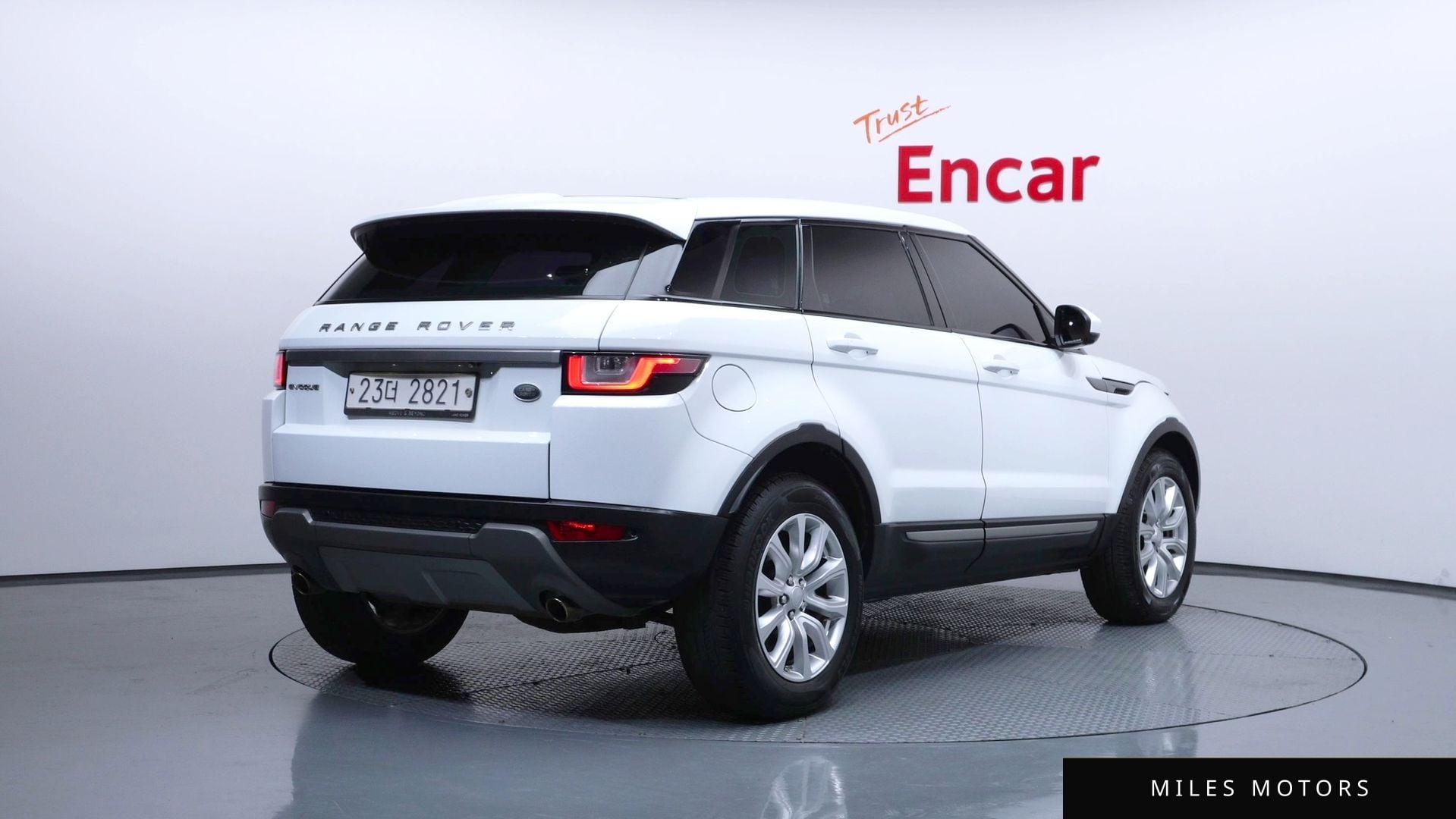 Land Rover 레인지로버 이보크 2018 — миниатюра 2