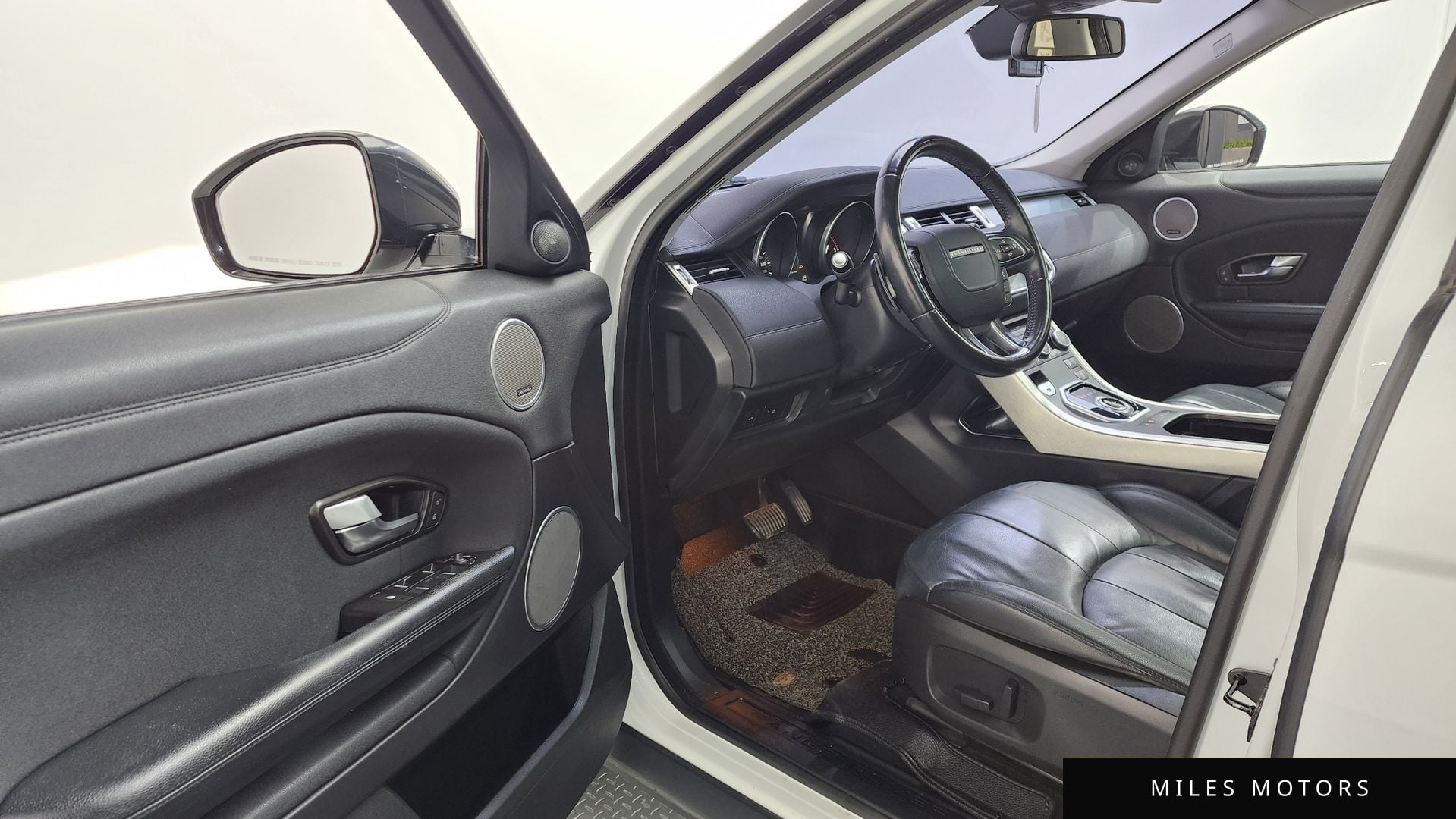 Land Rover 레인지로버 이보크 2018 — миниатюра 10