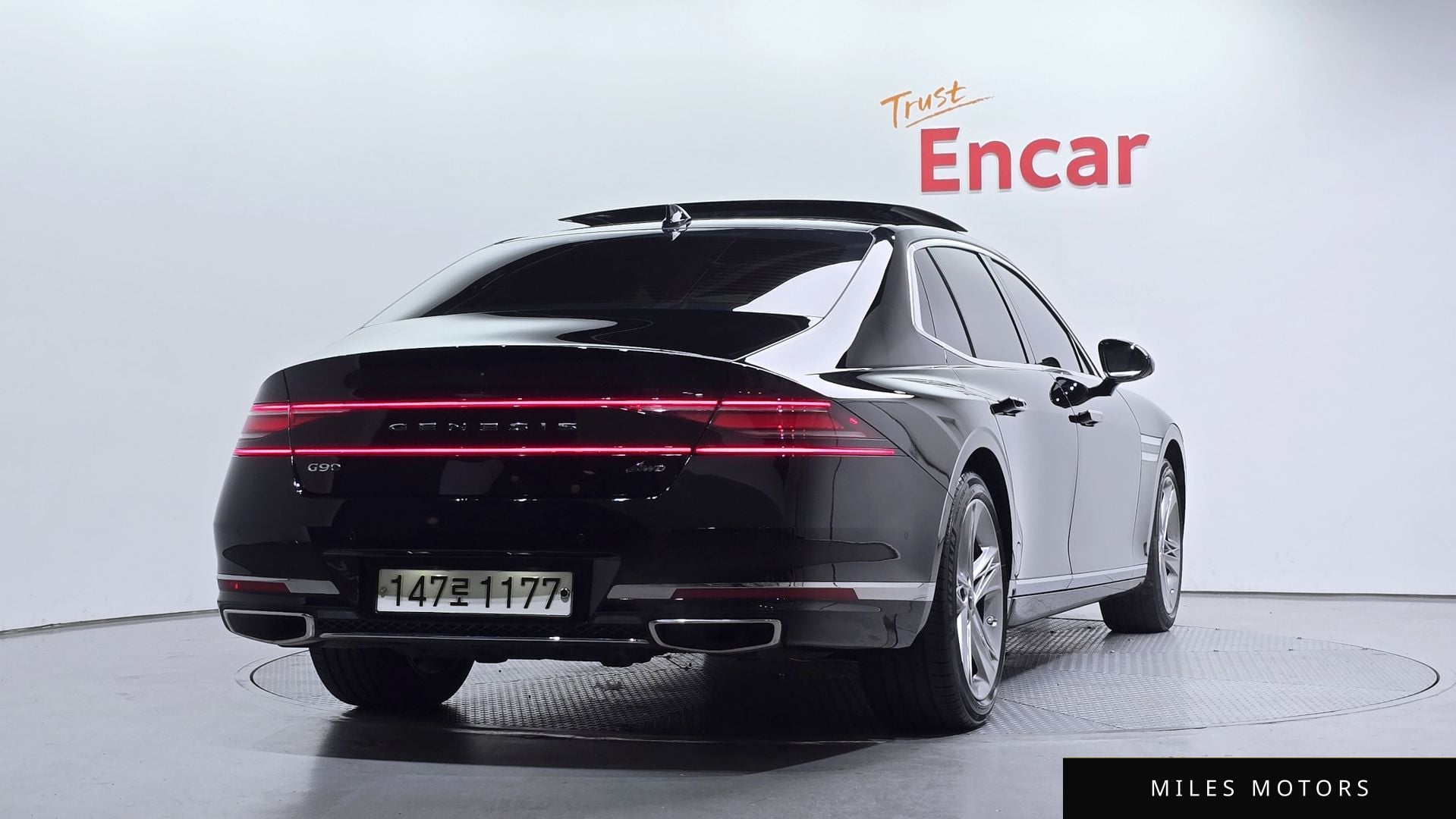 Genesis G90 (RS4) 2022 — миниатюра 2