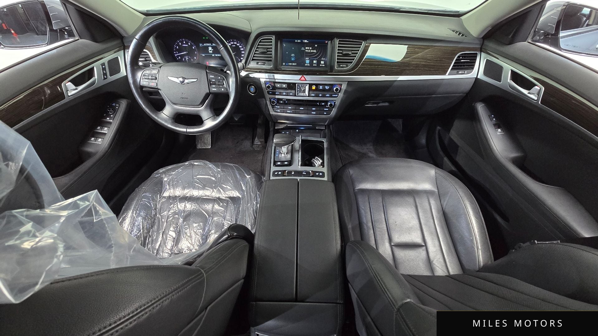 Genesis G80 2017 — миниатюра 7