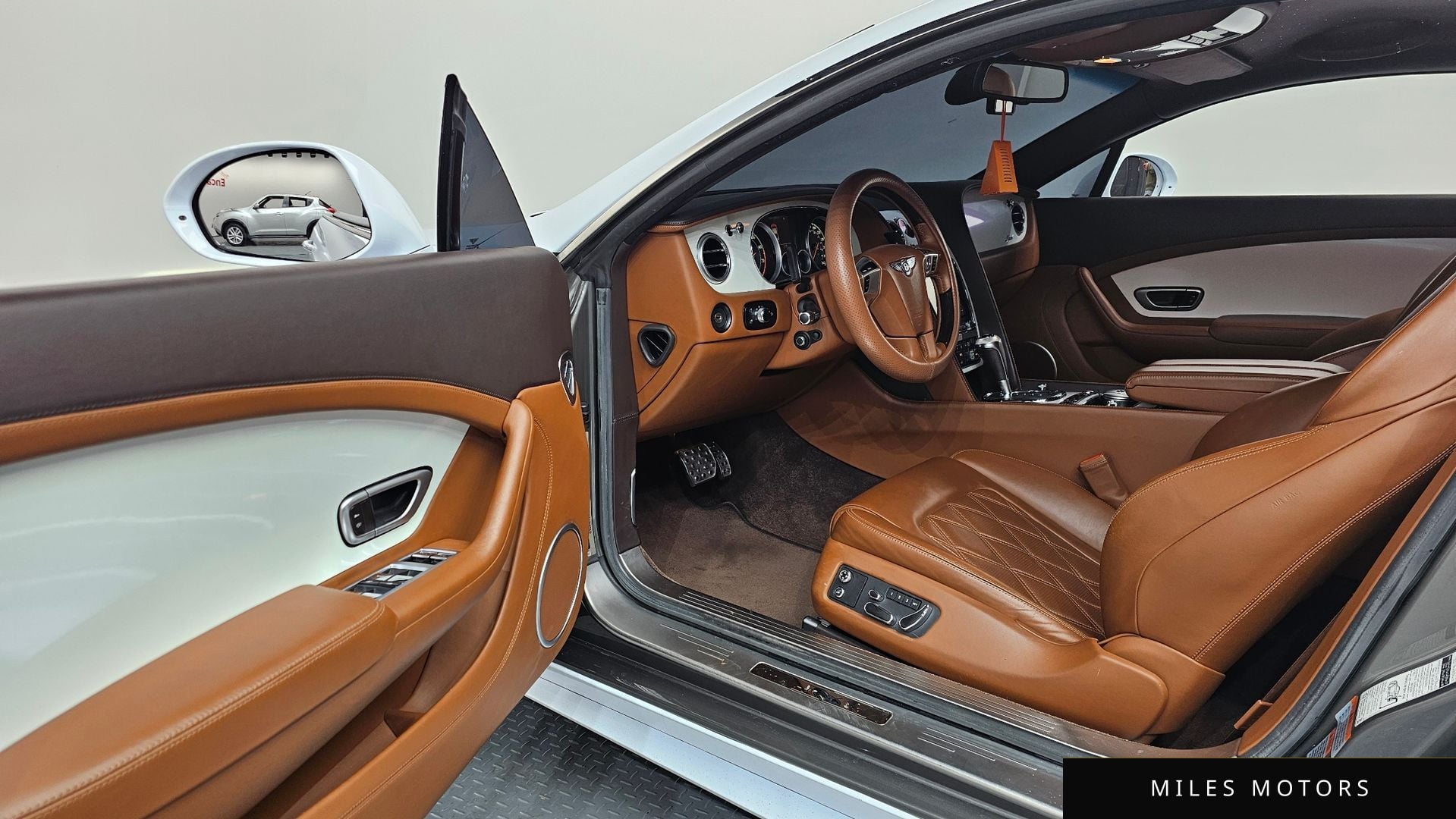 Bentley 컨티넨탈 GT 2015 — миниатюра 9