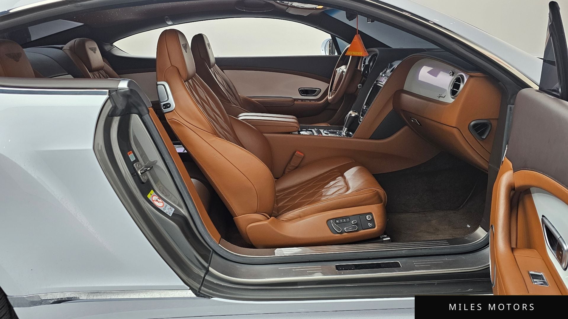 Bentley 컨티넨탈 GT 2015 — миниатюра 10