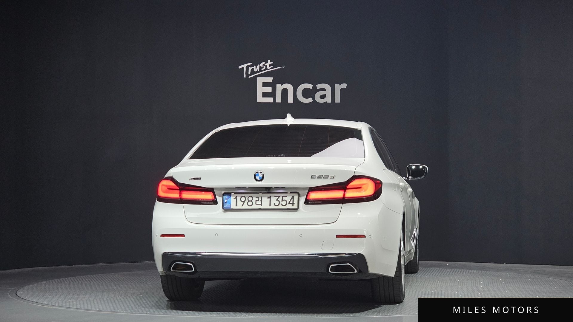BMW 5시리즈 (G30) 2021 — миниатюра 4