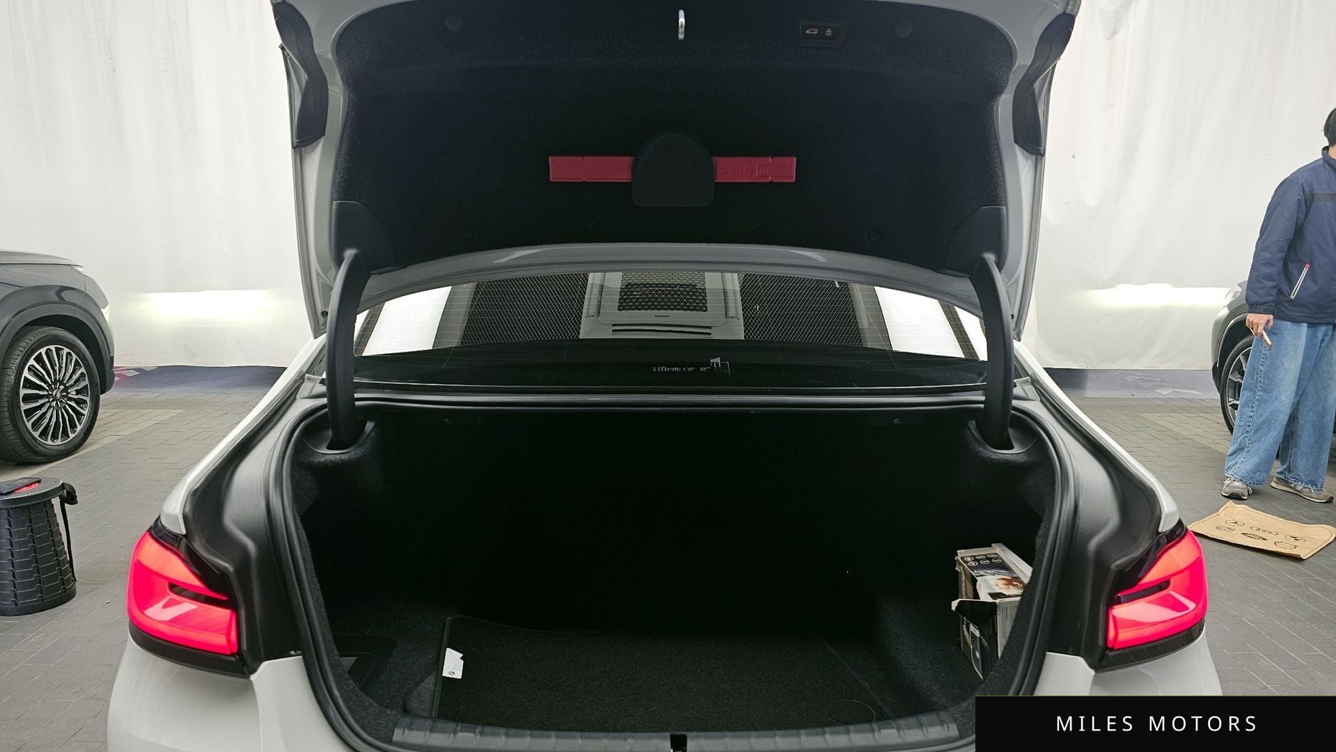 BMW 5시리즈 (G30) 2021 — миниатюра 20