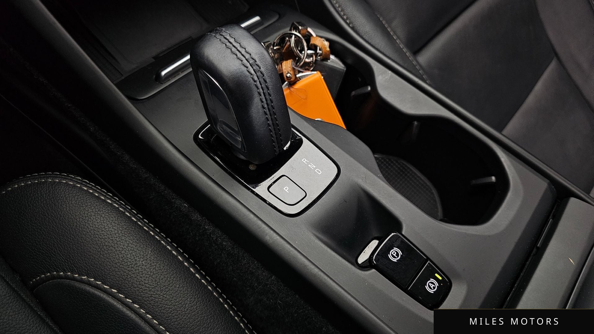 Volvo XC40 2021 — миниатюра 9