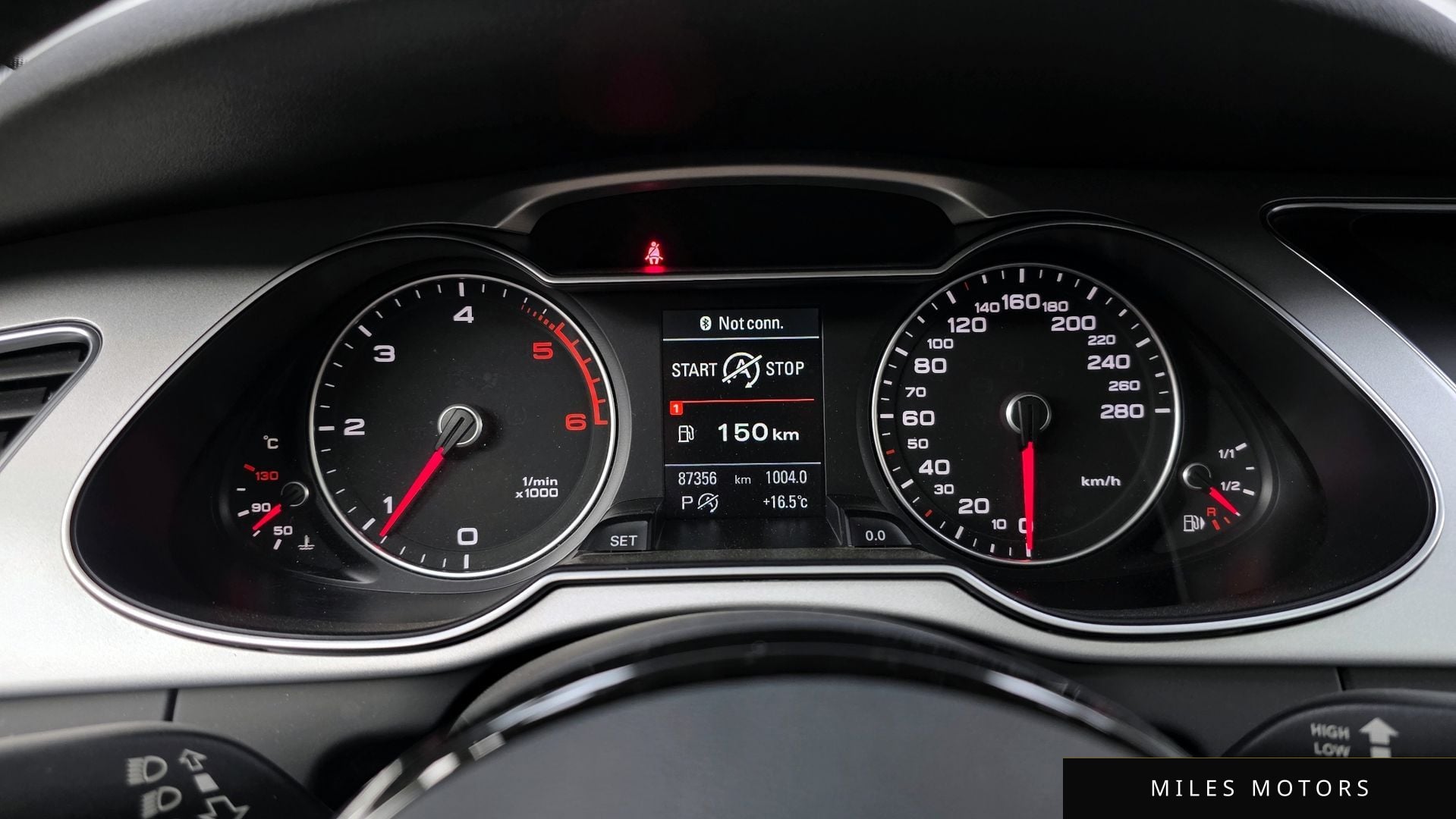 Audi A4 2015 — миниатюра 8
