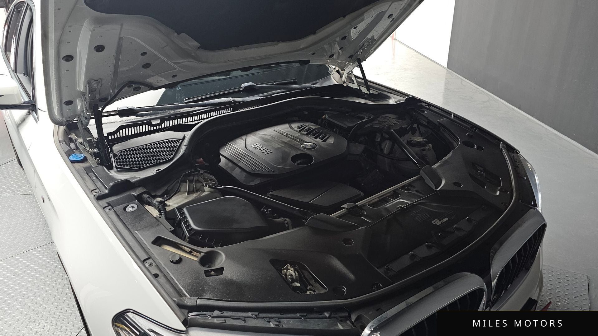 BMW 5 Series (G30) 2018 — миниатюра 6