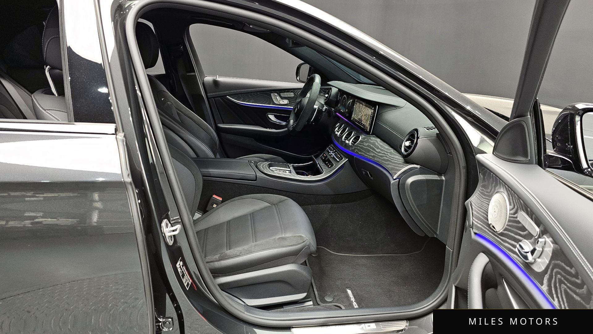Mercedes-Benz E-클래스 W213 2023 — миниатюра 11