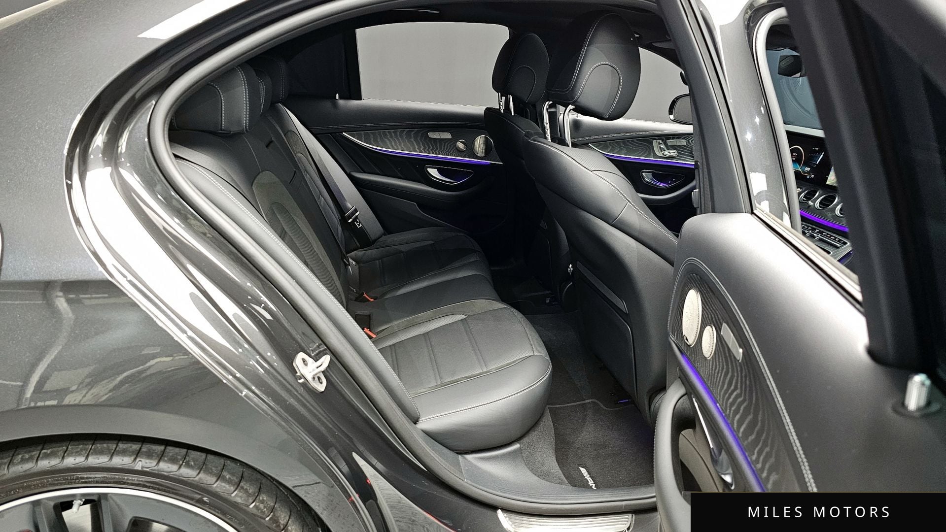 Mercedes-Benz E-클래스 W213 2023 — миниатюра 12