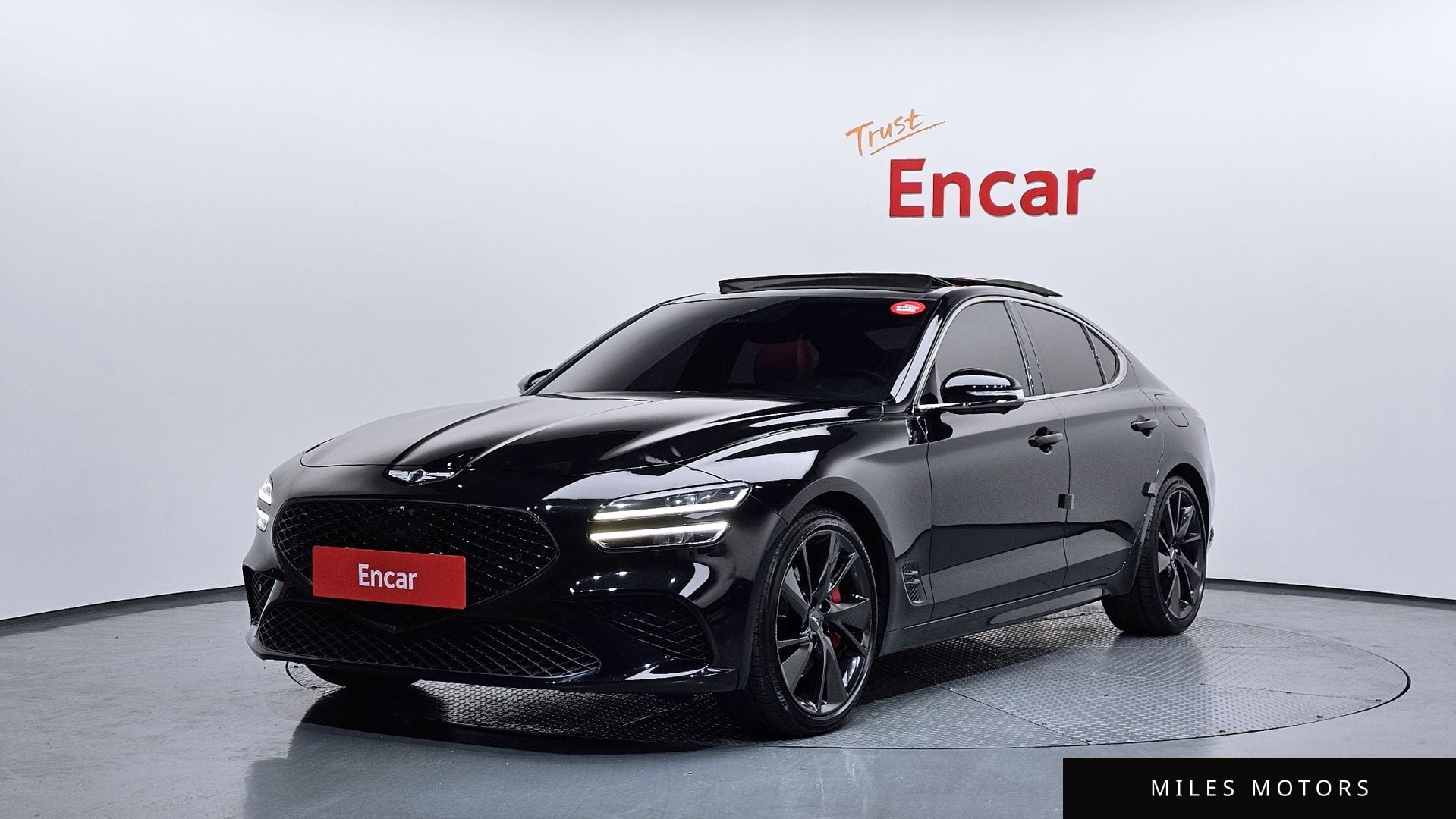 Genesis G70 2021 — фото 1 из 12