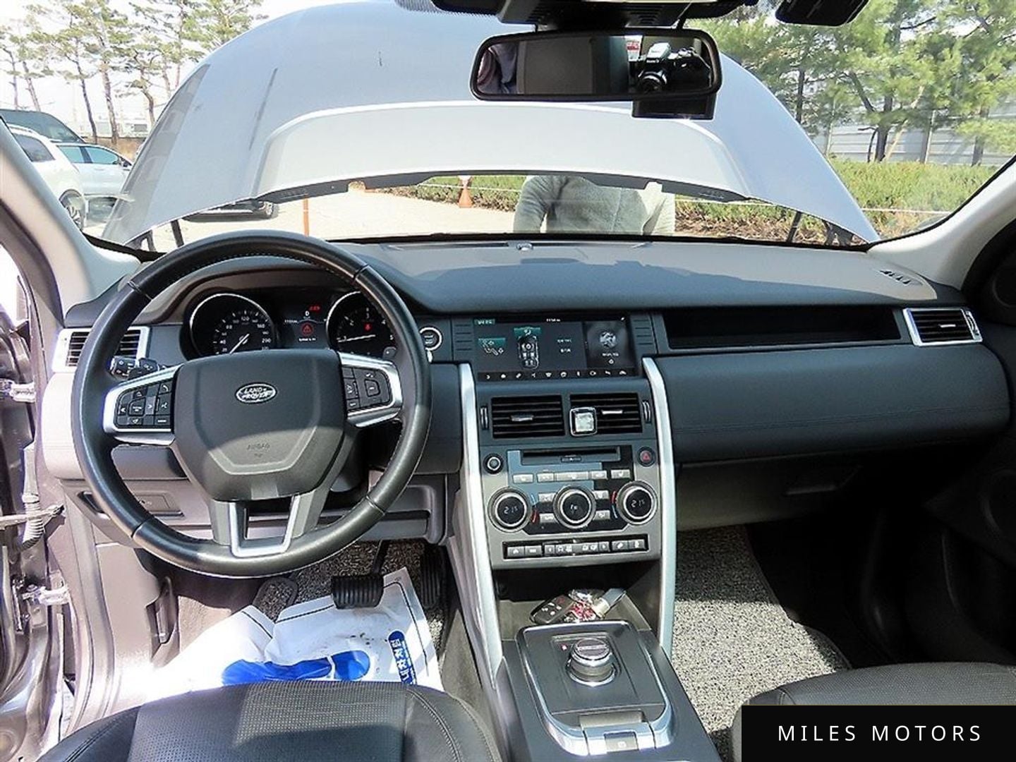 Land Rover Discovery Sport 2017 — миниатюра 7