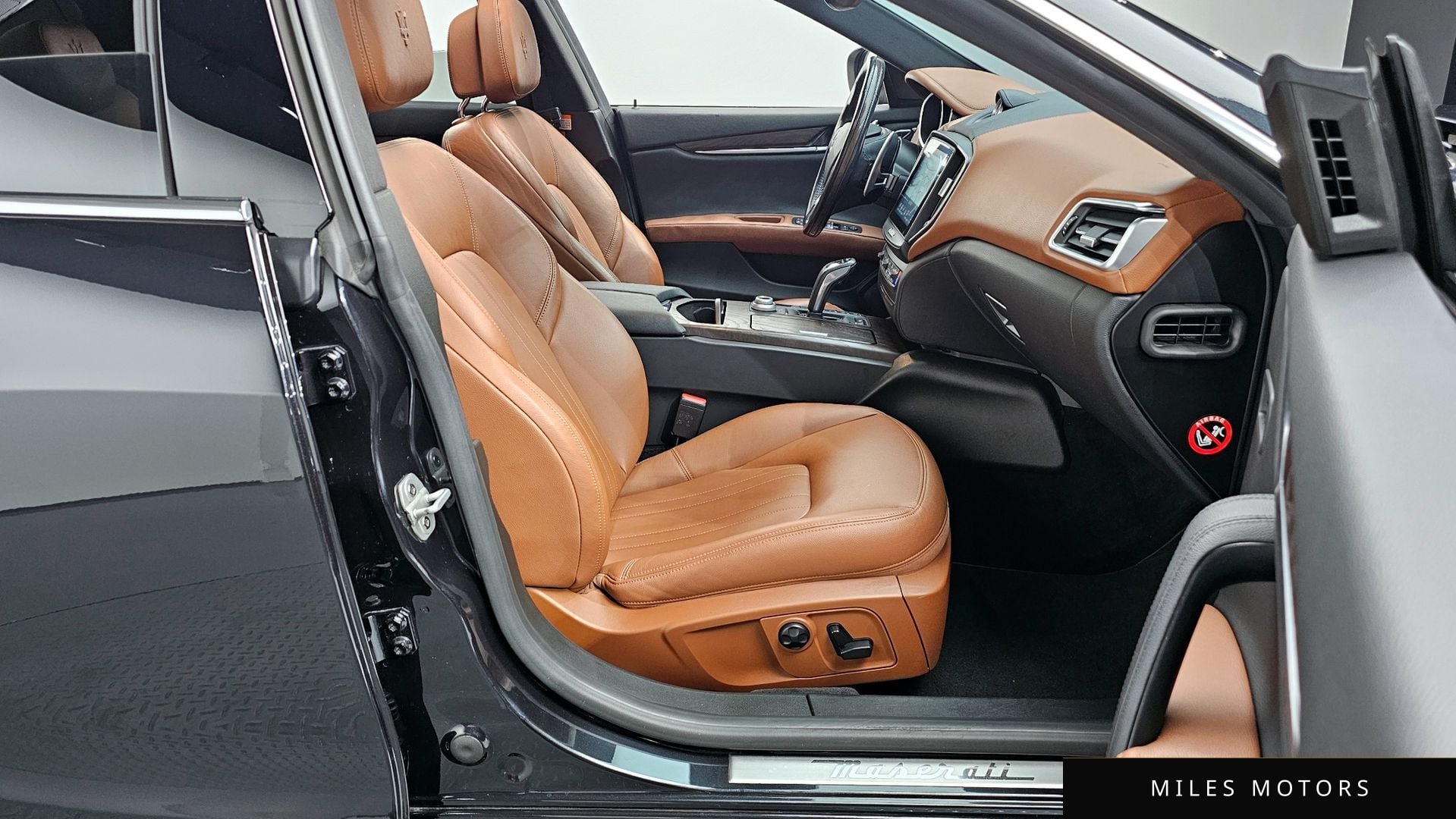 Maserati Ghibli 2019 — миниатюра 10