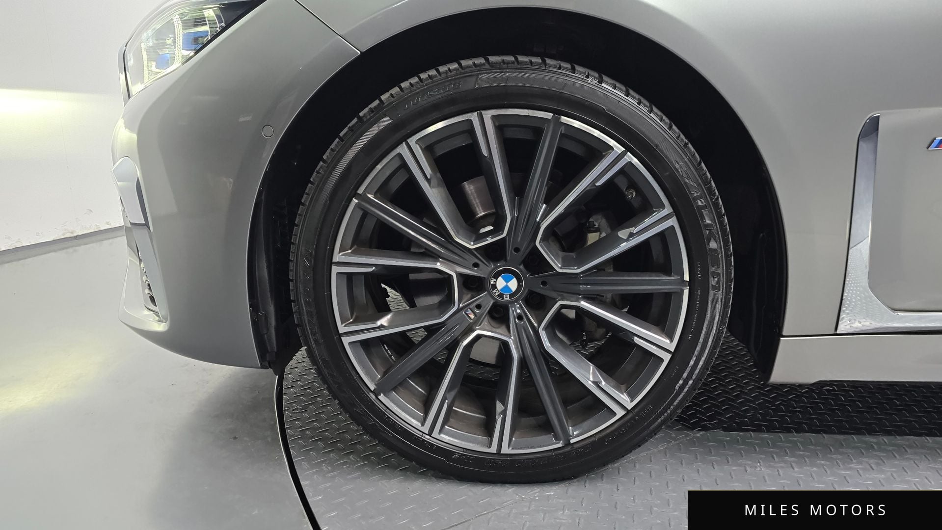 BMW 7 Series (G11) 2020 — миниатюра 5