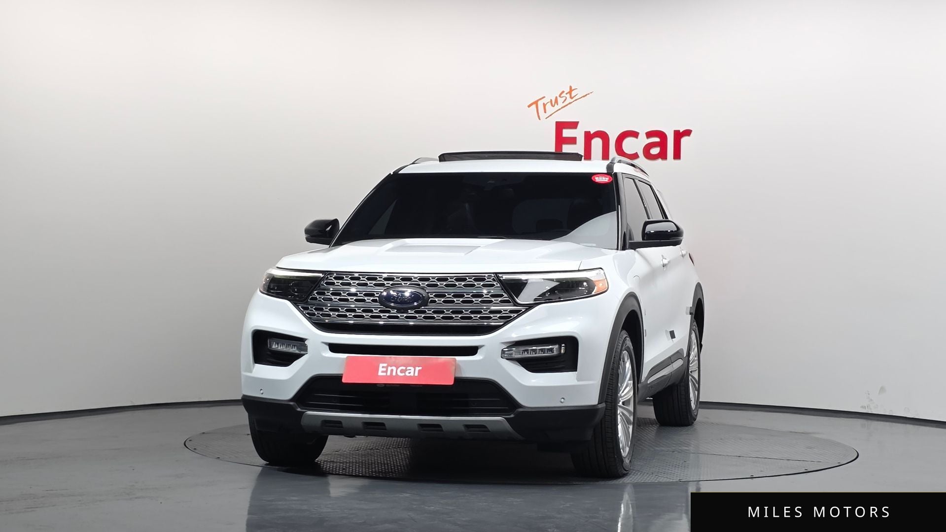 Ford Explorer 2020 — миниатюра 3