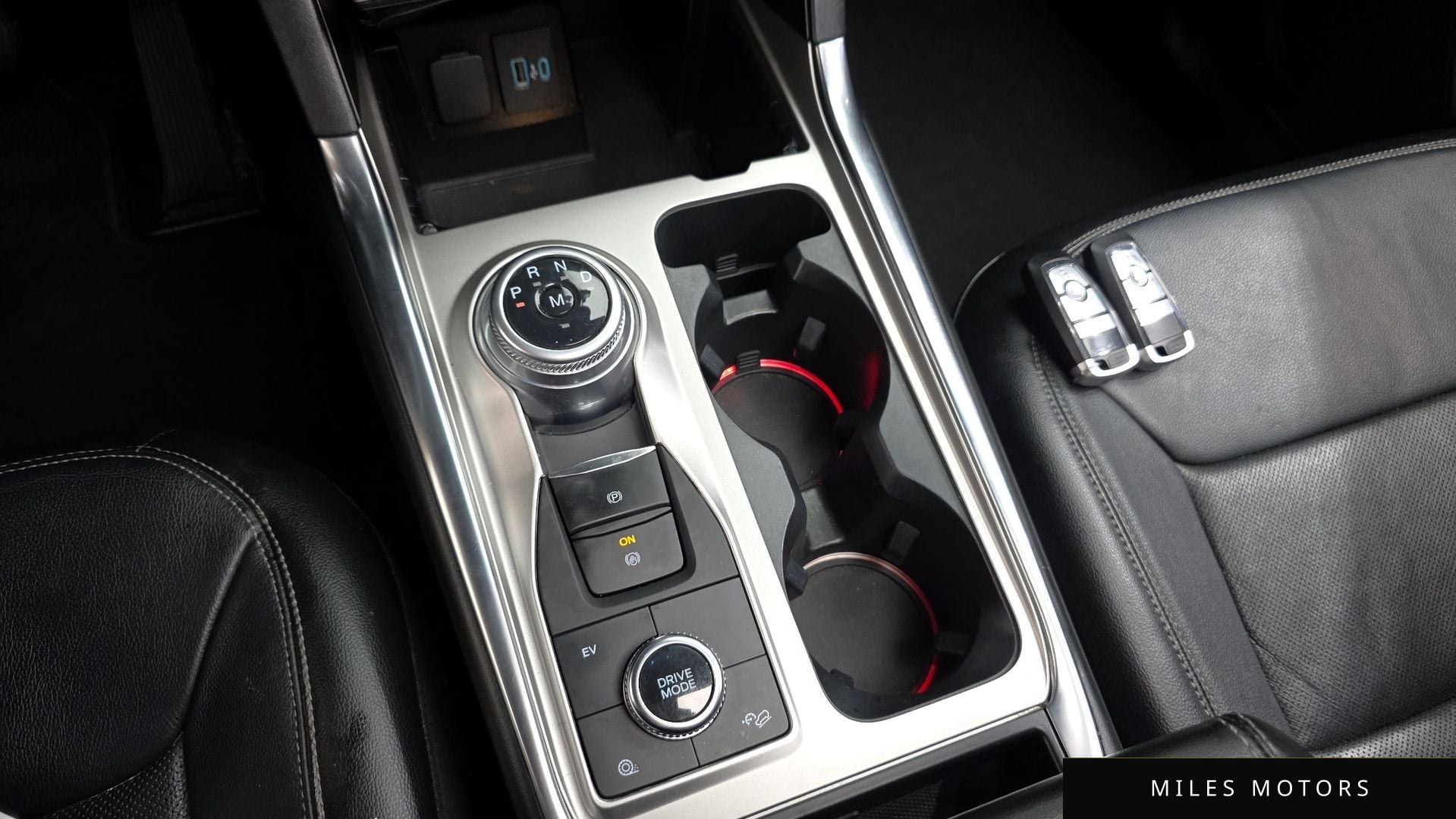 Ford Explorer 2020 — миниатюра 9