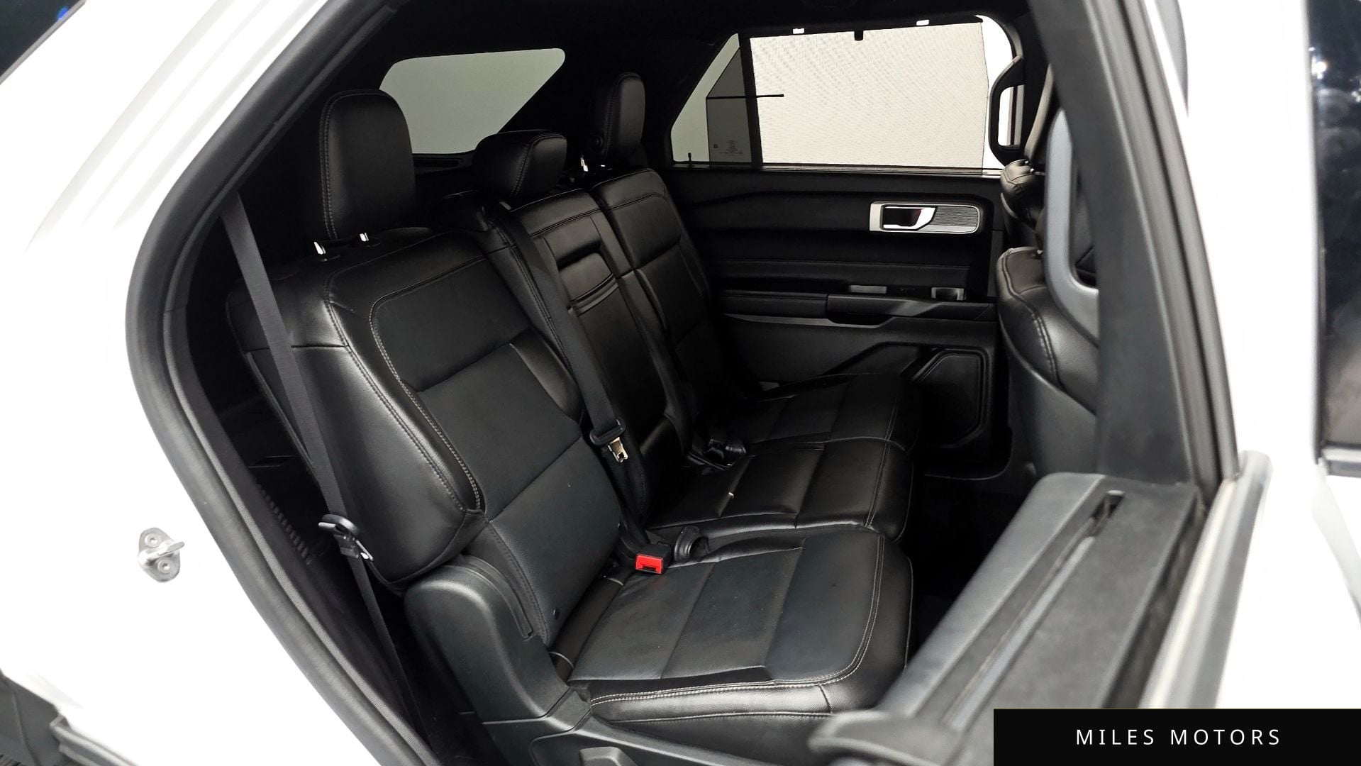 Ford Explorer 2020 — миниатюра 12