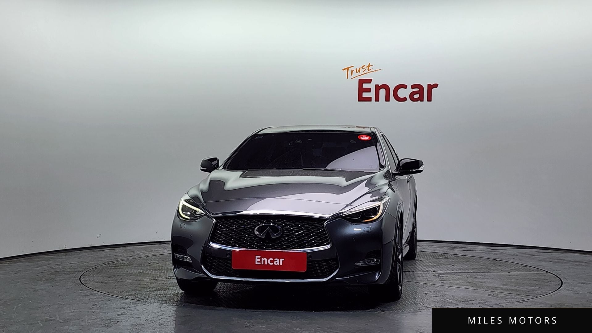 Infiniti Q30 2017 — миниатюра 3