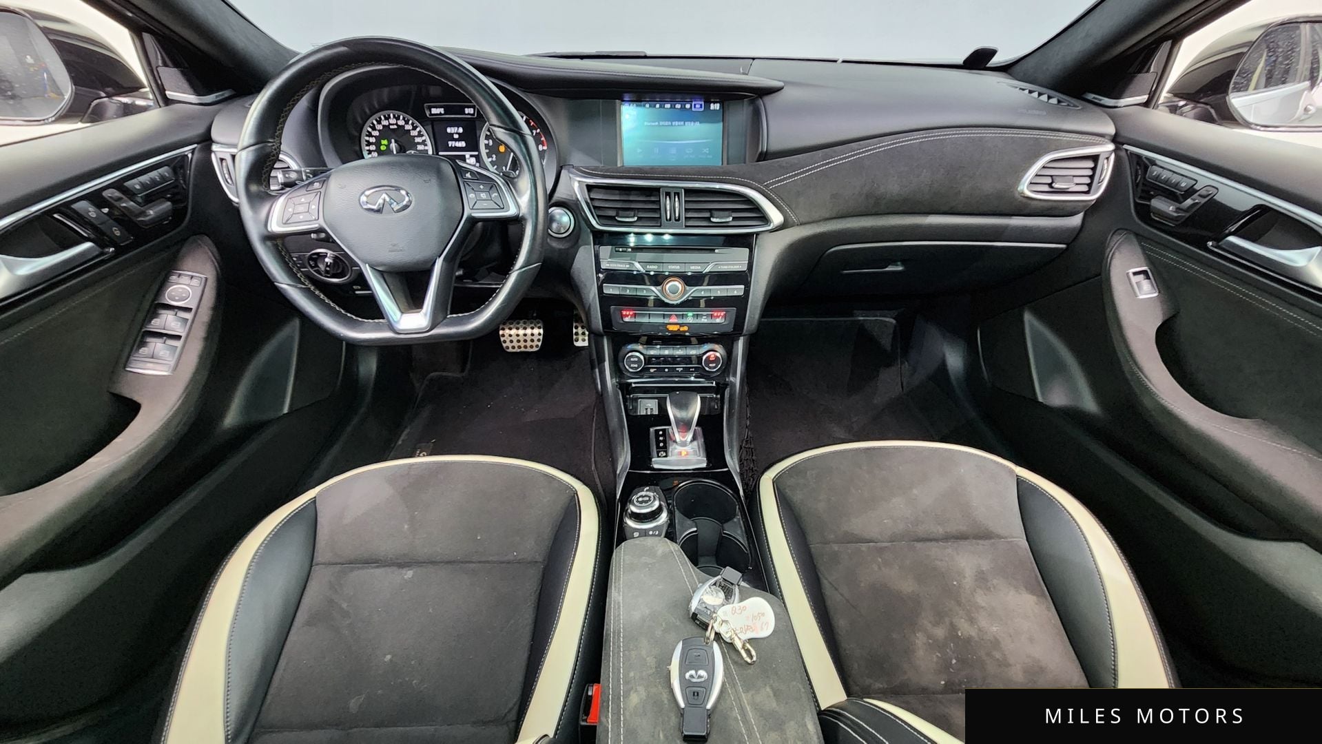 Infiniti Q30 2017 — миниатюра 7
