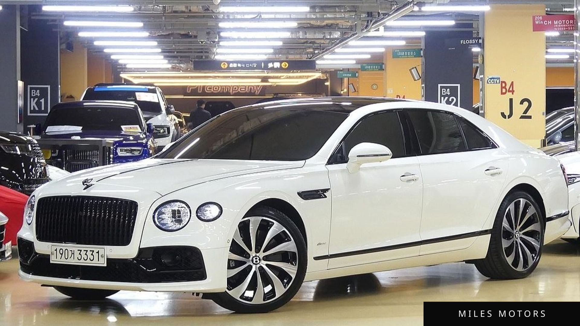 Bentley 플라잉스퍼 2023 — миниатюра 2
