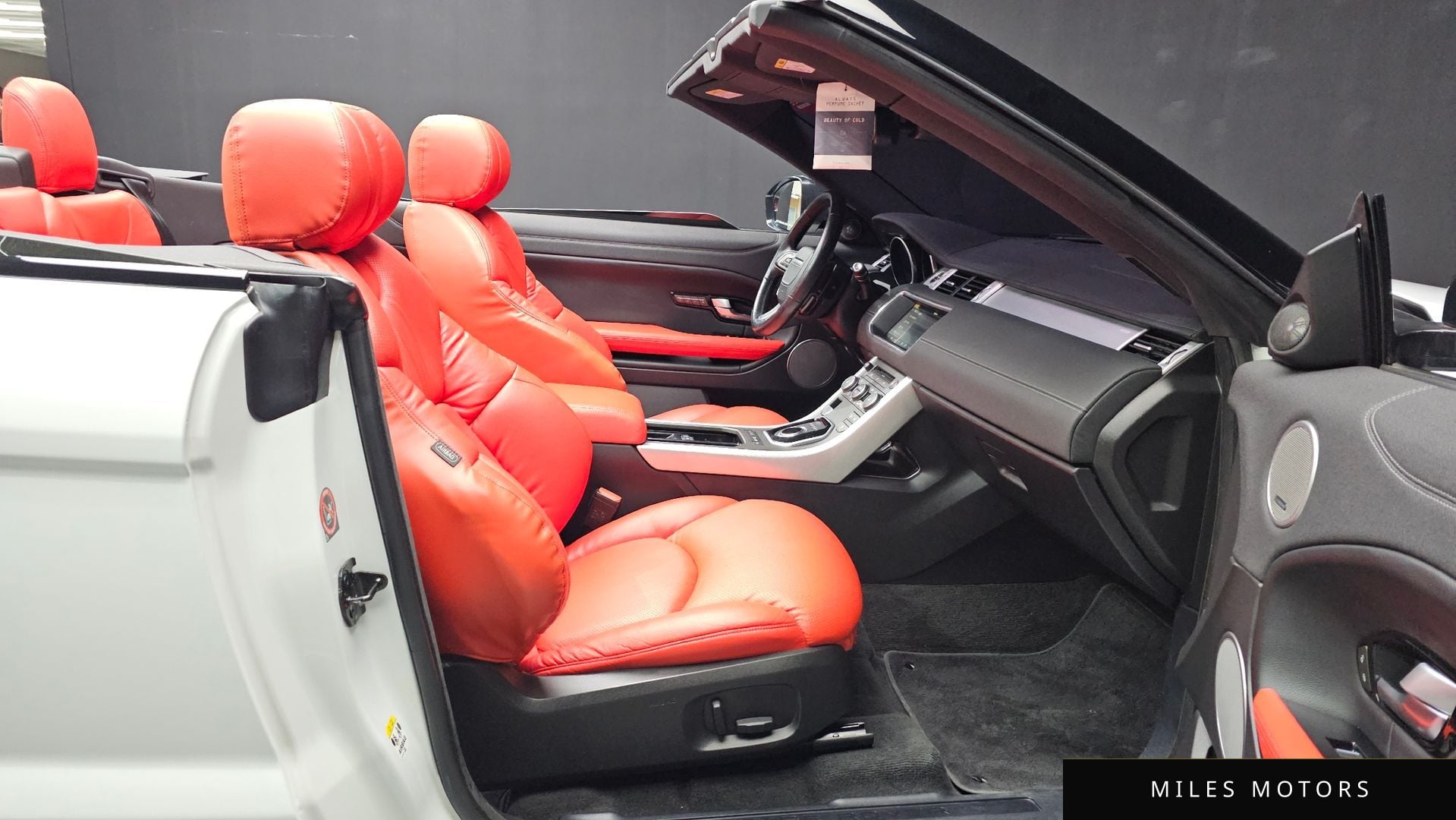 Land Rover Range Rover Evoque 2017 — миниатюра 11