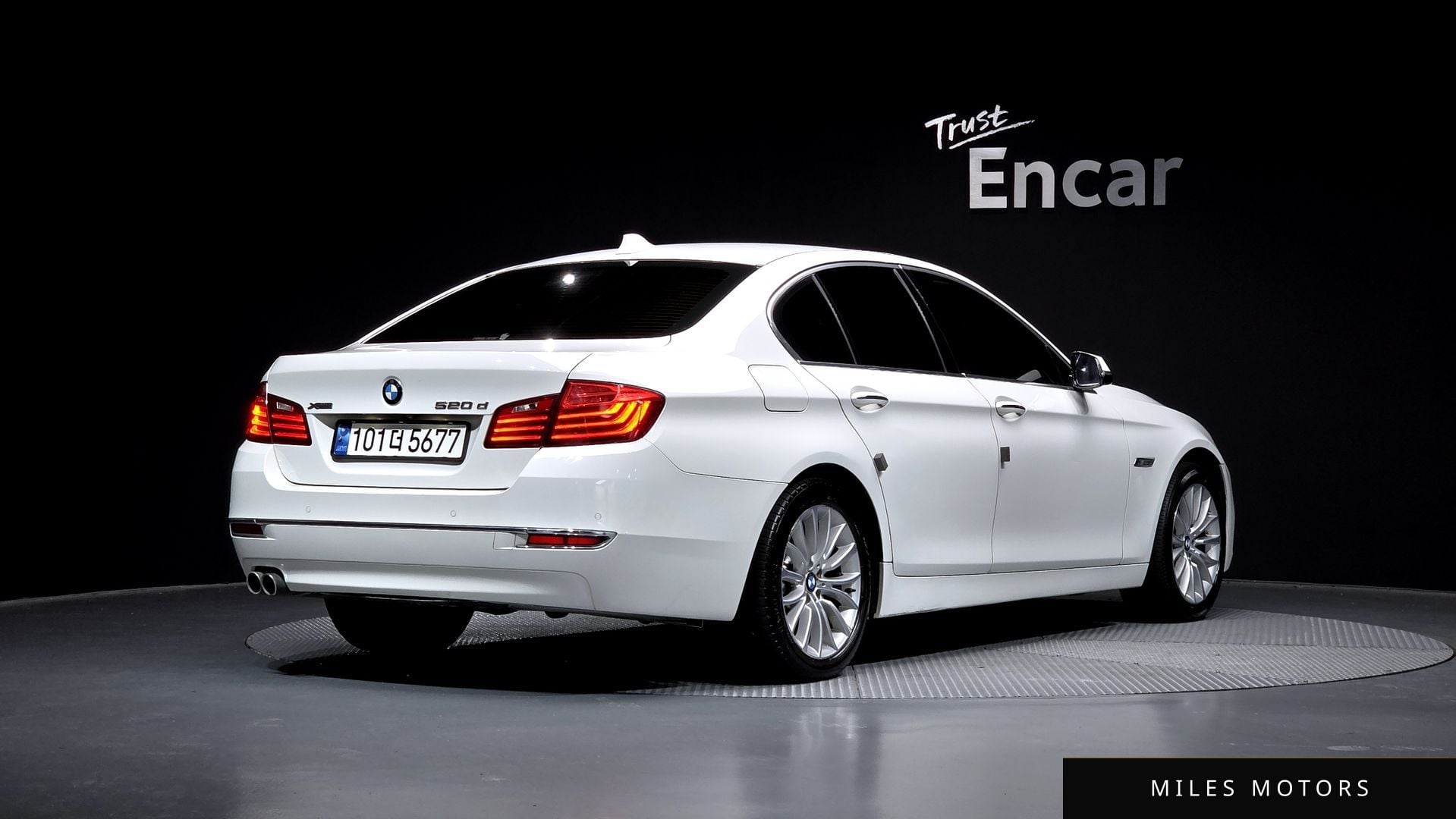 BMW 5 Series (F10) 2014 — миниатюра 2