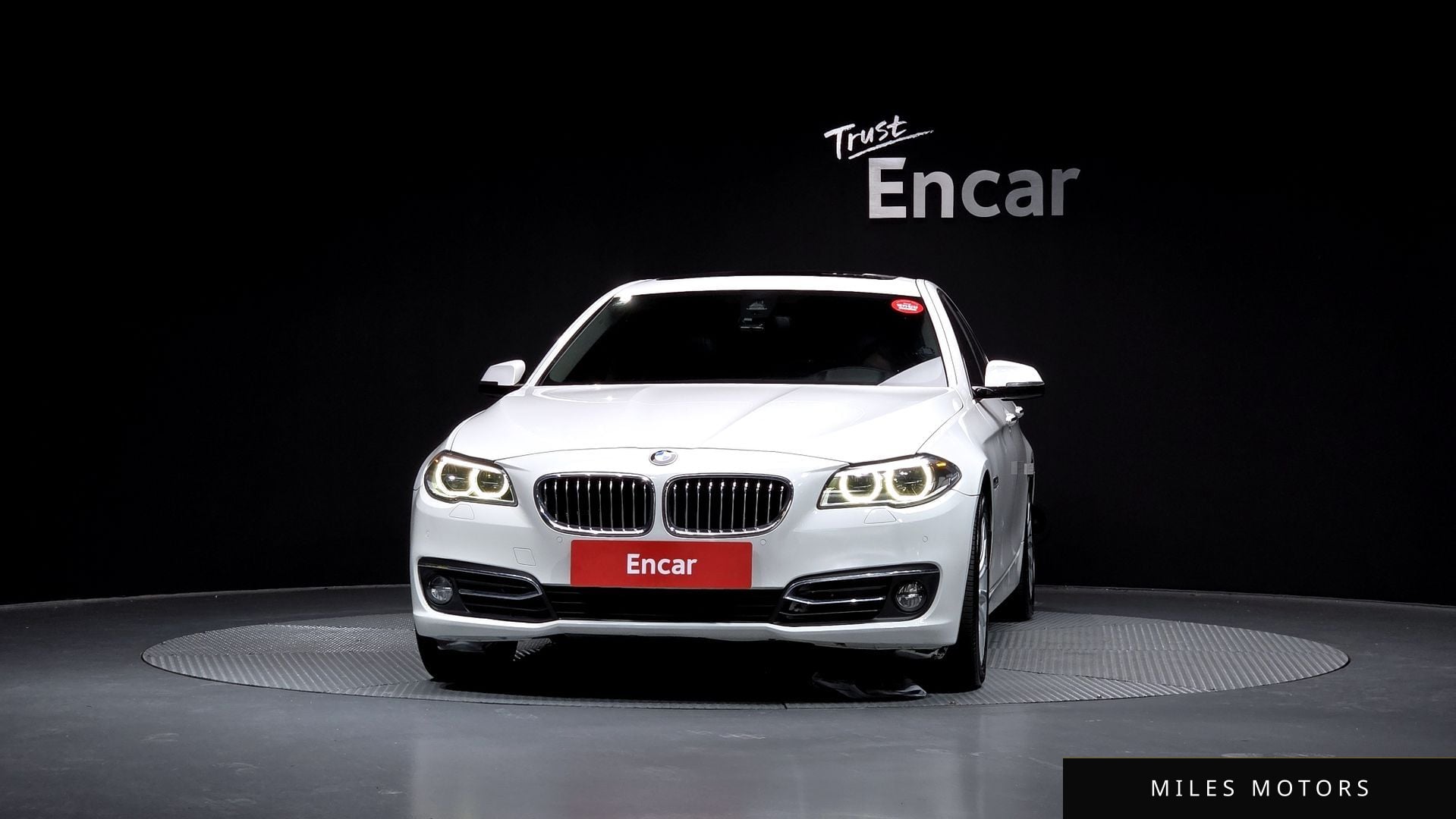 BMW 5 Series (F10) 2014 — миниатюра 3