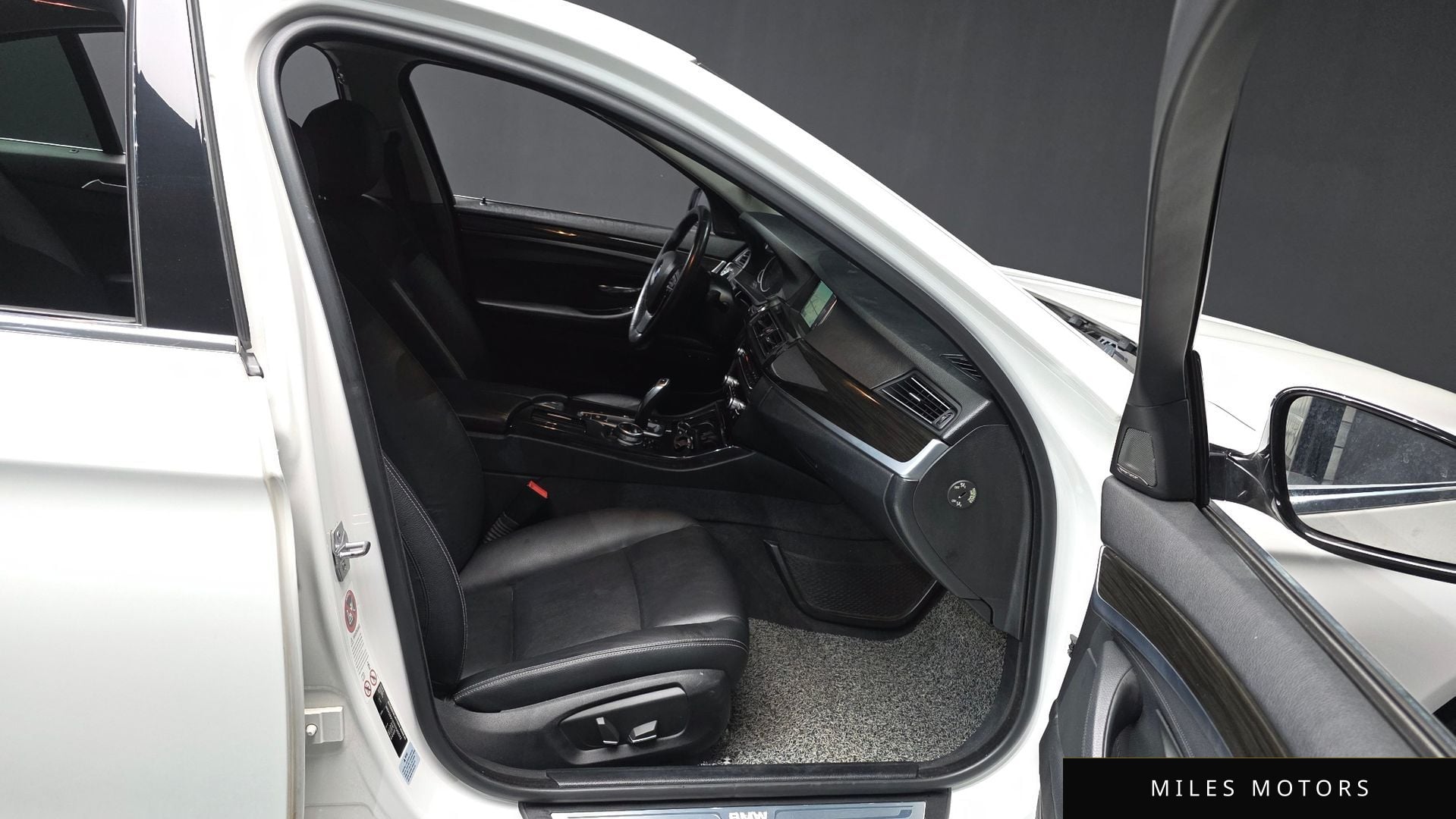 BMW 5 Series (F10) 2014 — миниатюра 11