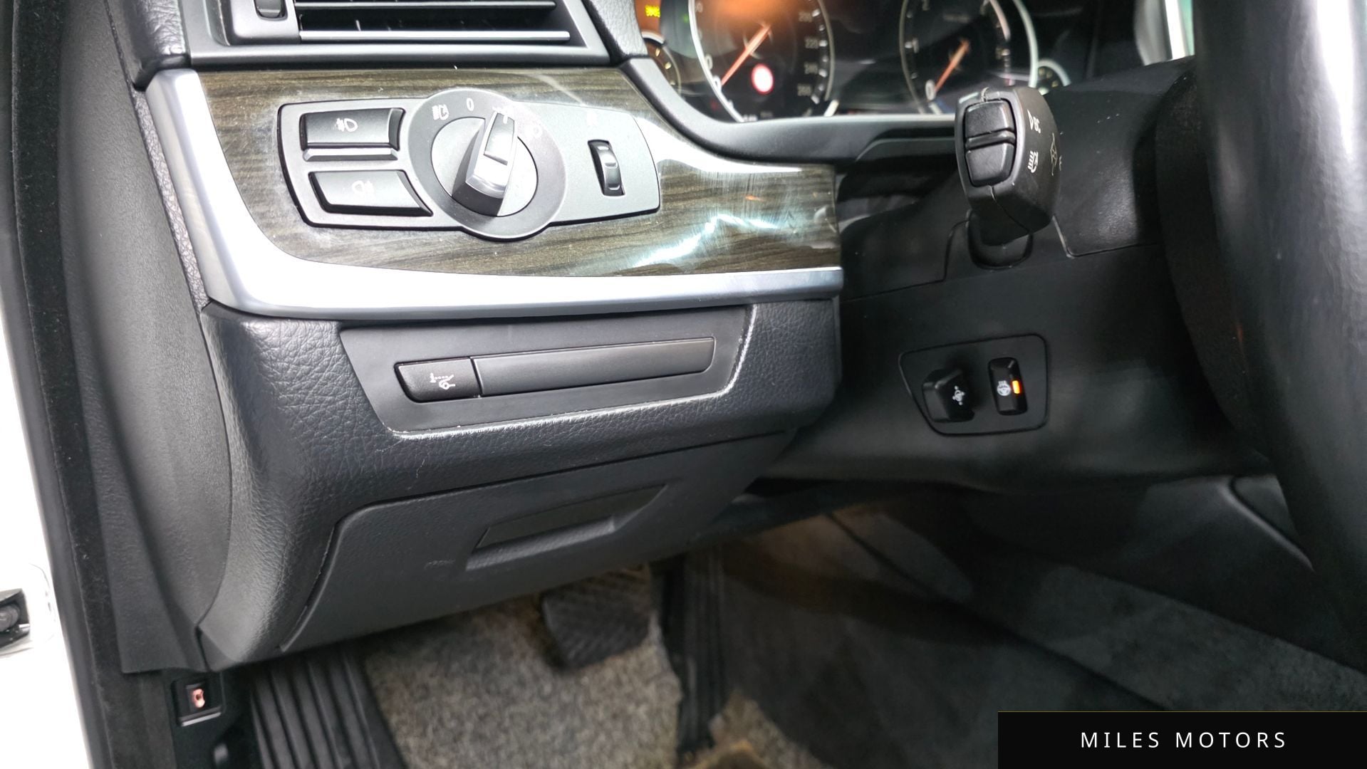 BMW 5 Series (F10) 2014 — миниатюра 14