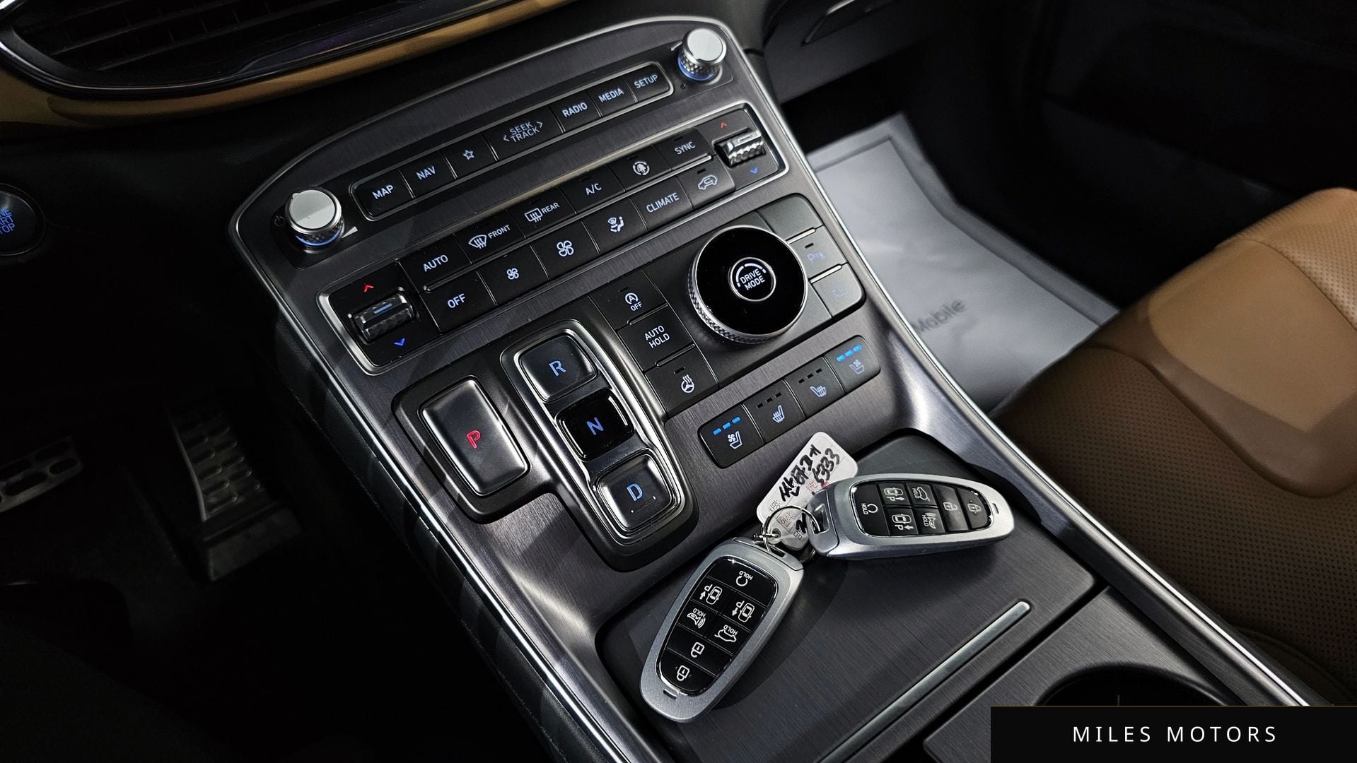 Hyundai Santafe 2021 — миниатюра 9