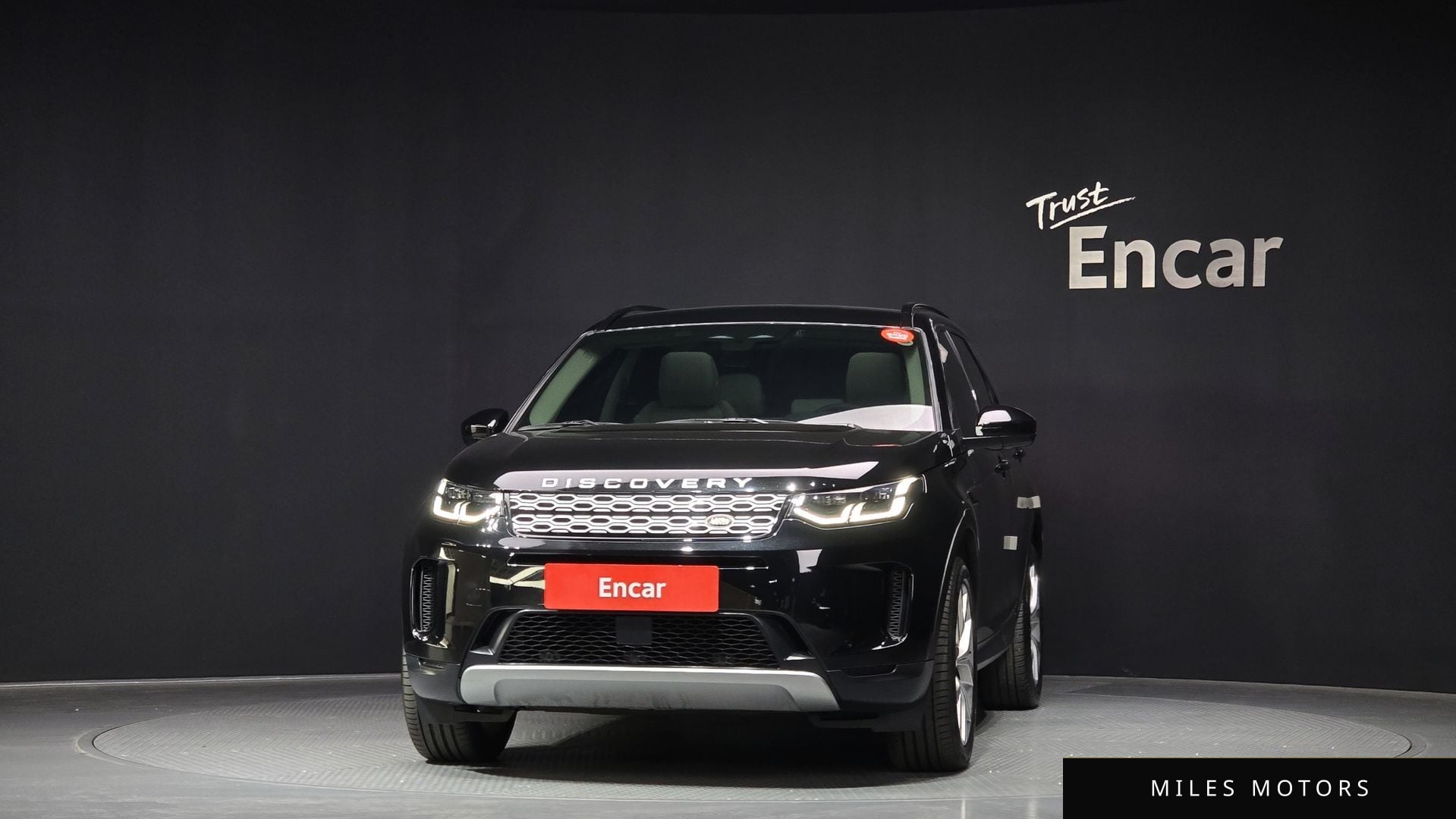 Land Rover Discovery Sport 2023 — миниатюра 3