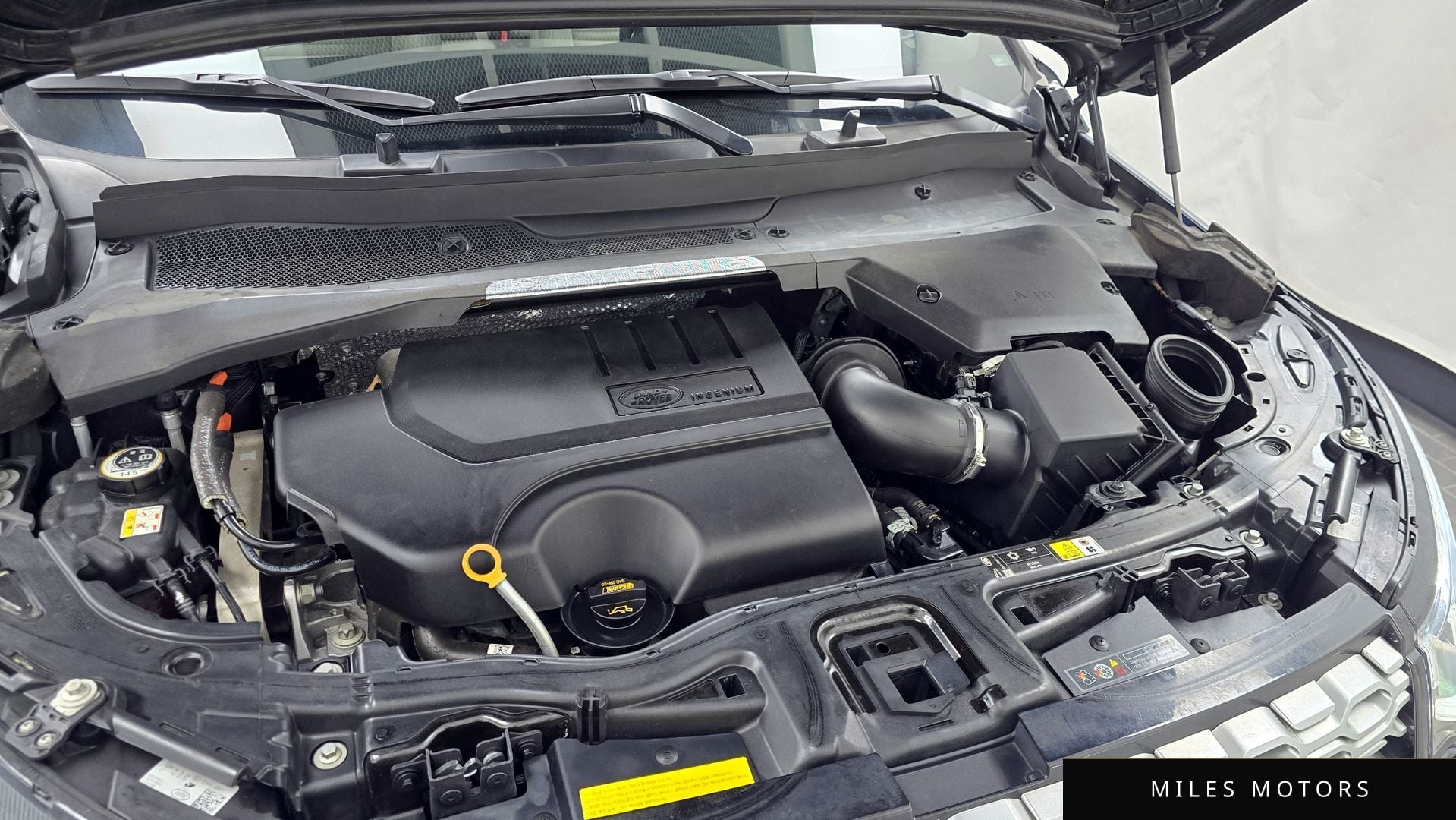 Land Rover Discovery Sport 2023 — миниатюра 6