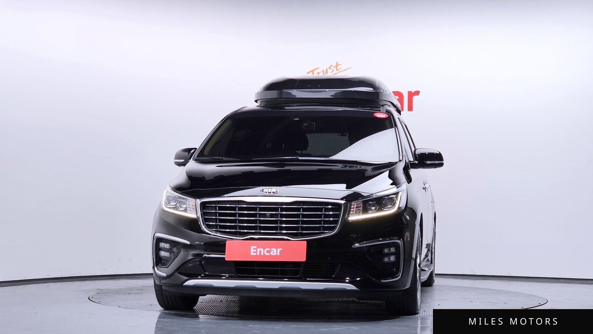Kia Canival 2019 — миниатюра 3