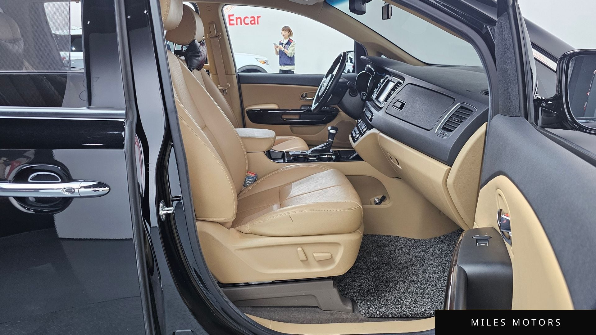 Kia Canival 2019 — миниатюра 11