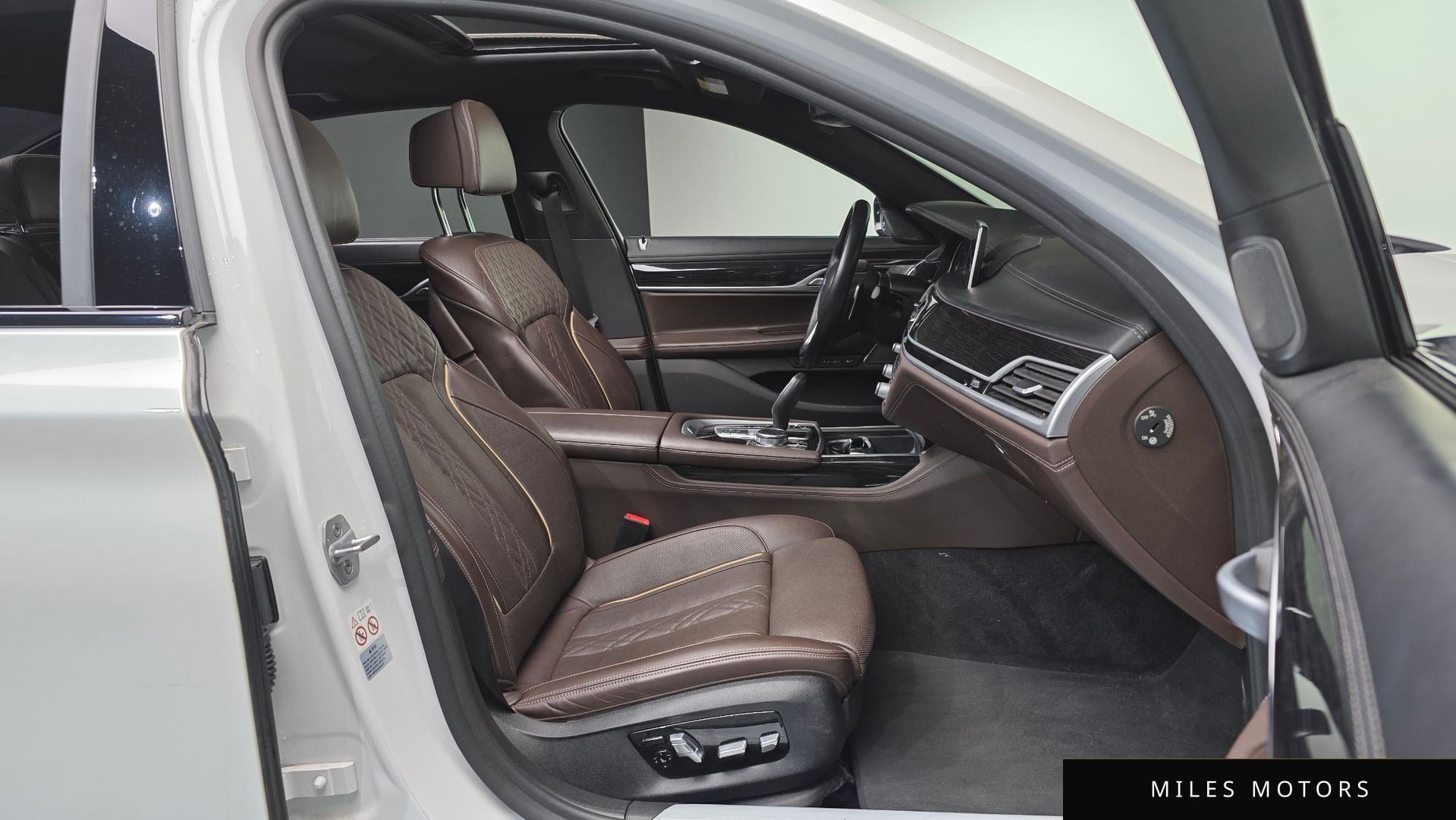 BMW 7시리즈 (G11) 2019 — миниатюра 11