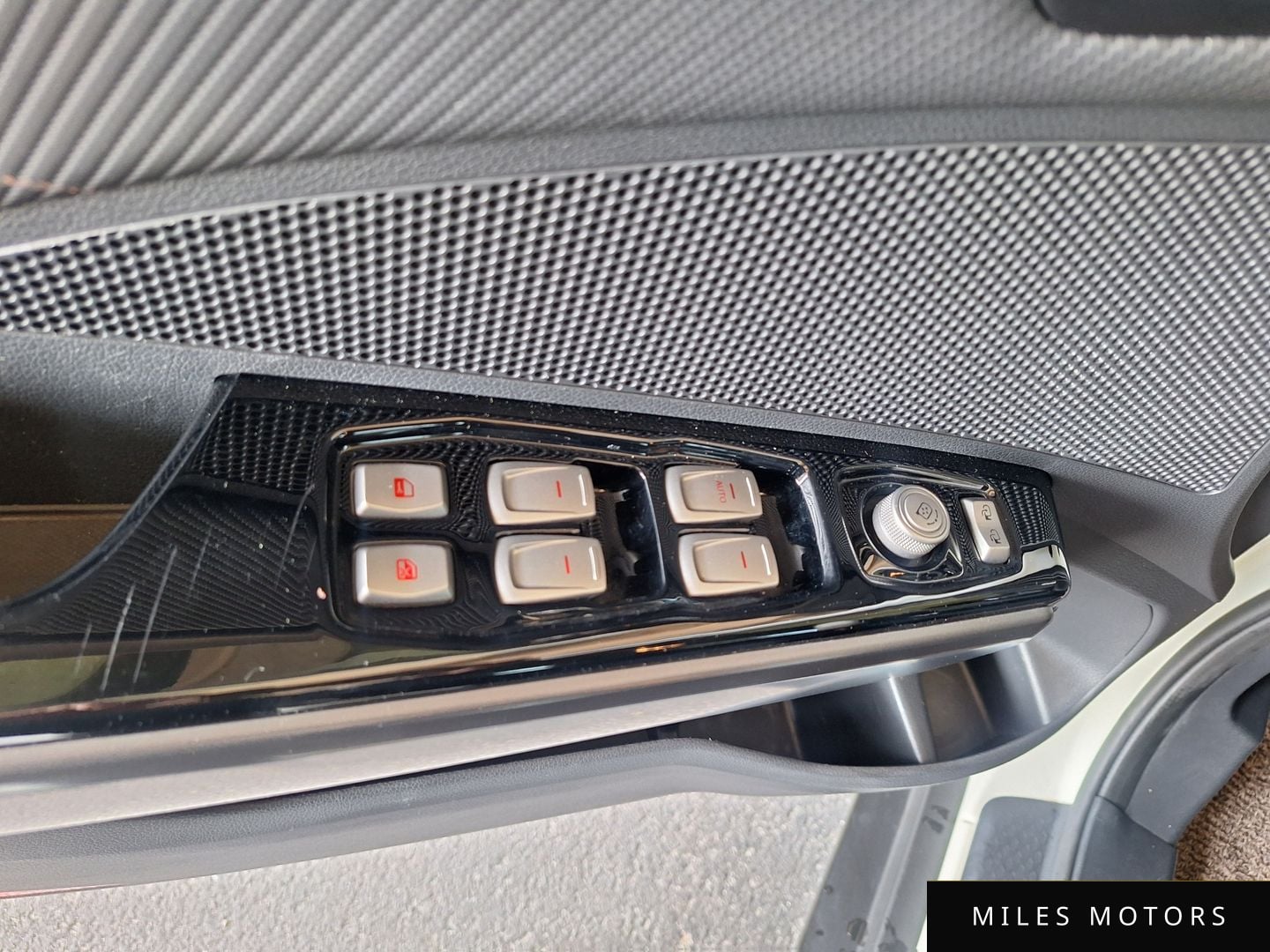 KG Mobility Tivoli 2017 — миниатюра 8