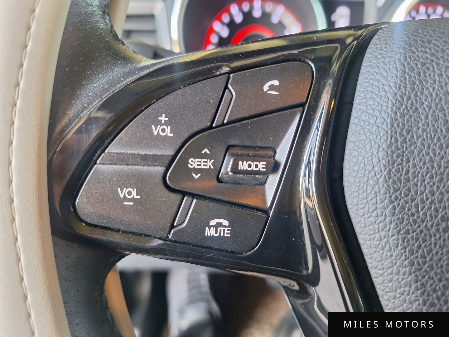 KG Mobility Tivoli 2017 — миниатюра 10